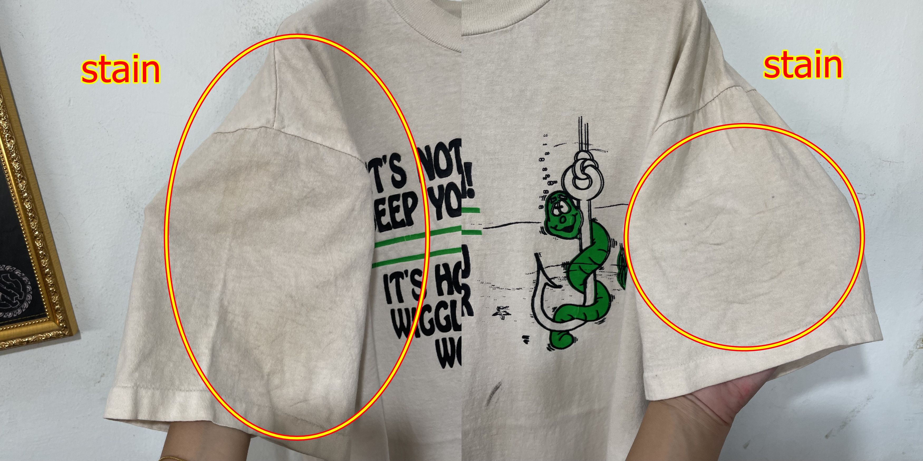 Vintage Vintage 90s “It’s How You Wiggle Your Worm” Fishing T-Shirt Size US L / EU 52-54 / 3 - 6 Thumbnail