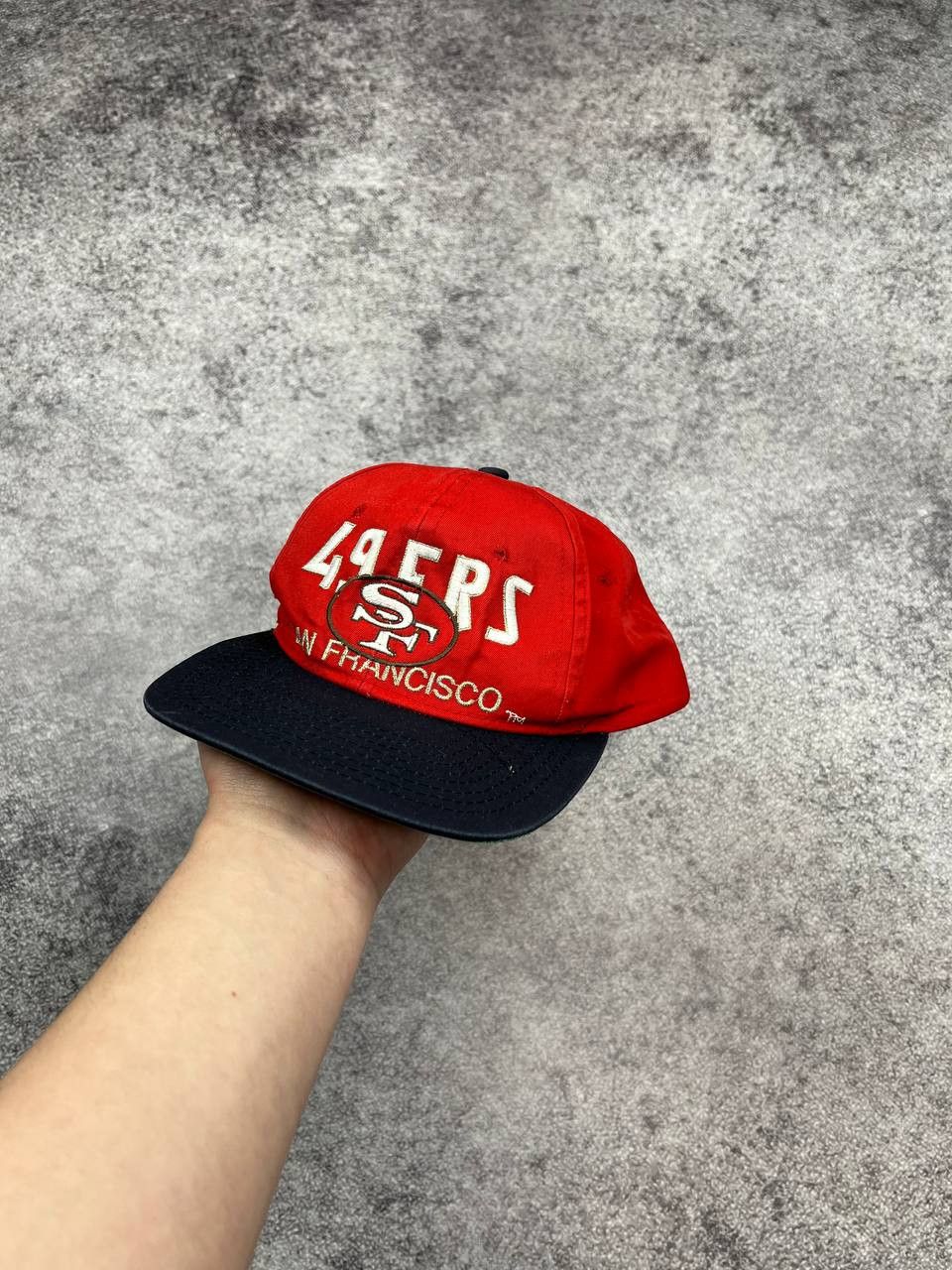 NFL NWT San Francisco 49ers NFL Red Snapback Vintage 90s Cap VTG Size ONE SIZE - 1 Thumbnail