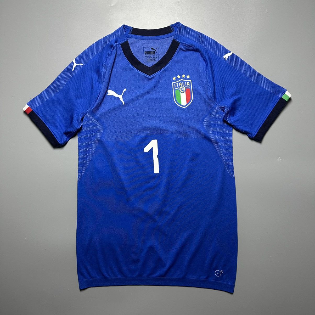 Puma ITALY PUMA 2018 WORLD CUP PLAYER ISSUE GK JERSEY #1 BUFFON Size US XL / EU 56 / 4 - 2 Thumbnail