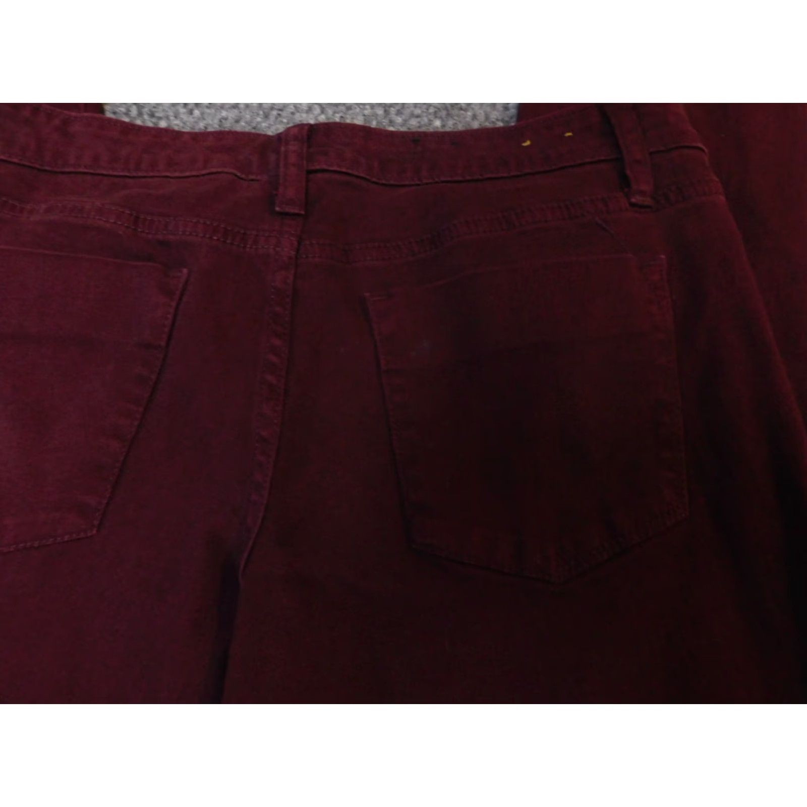 Mossimo Mossimo Womens Jeans 4 Burgundy Skinny Premium Denim with Pockets Zip 29in Inseam Regular Rise Mid Stretch Red Cotton Size 27" / US 4 / IT 40 - 6 Thumbnail