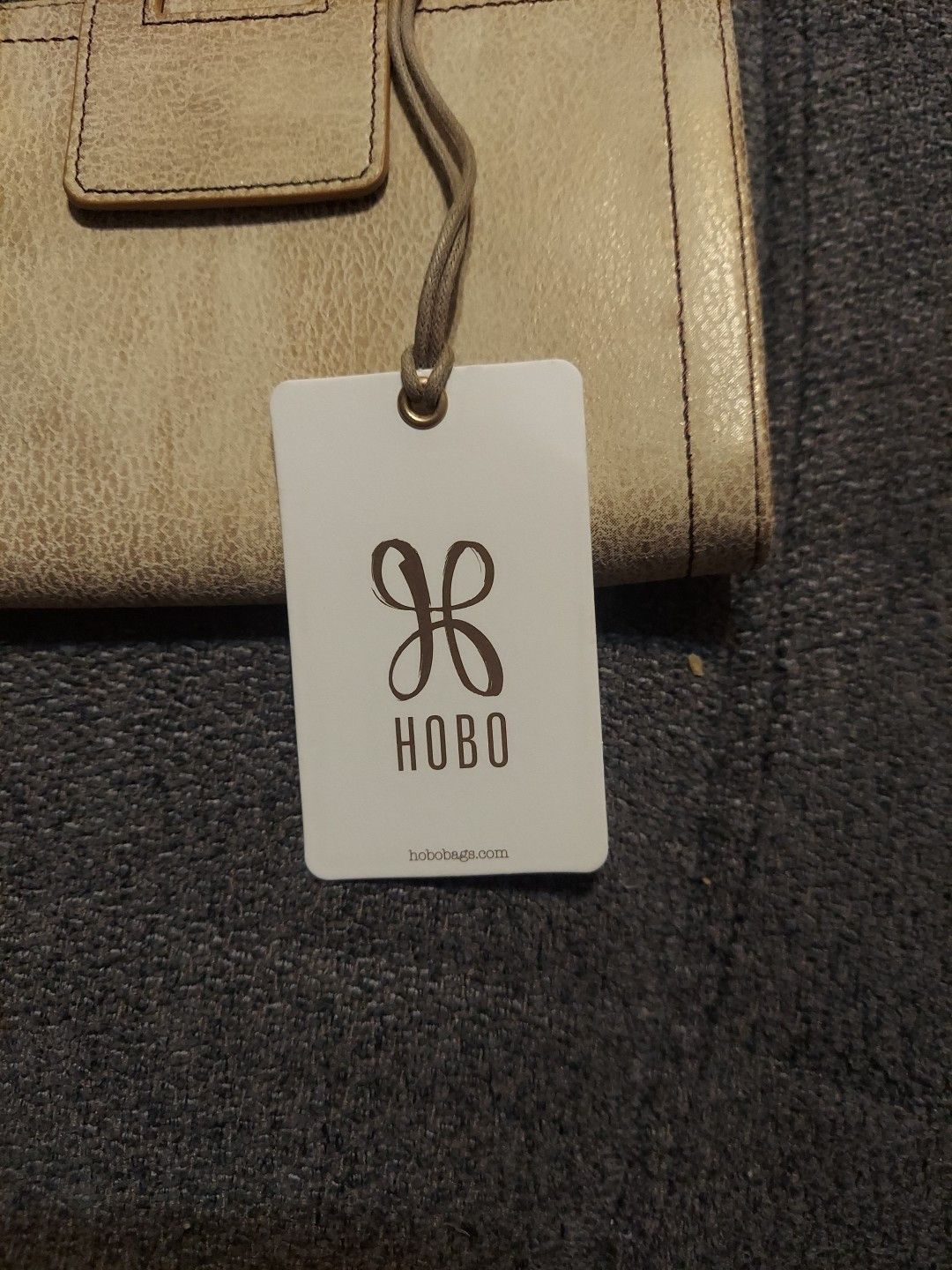 Hobo NWT $168 Hobo Wrislet Gold Leaf 100%Geniuine Leather Violet Size ONE SIZE - 2 Thumbnail