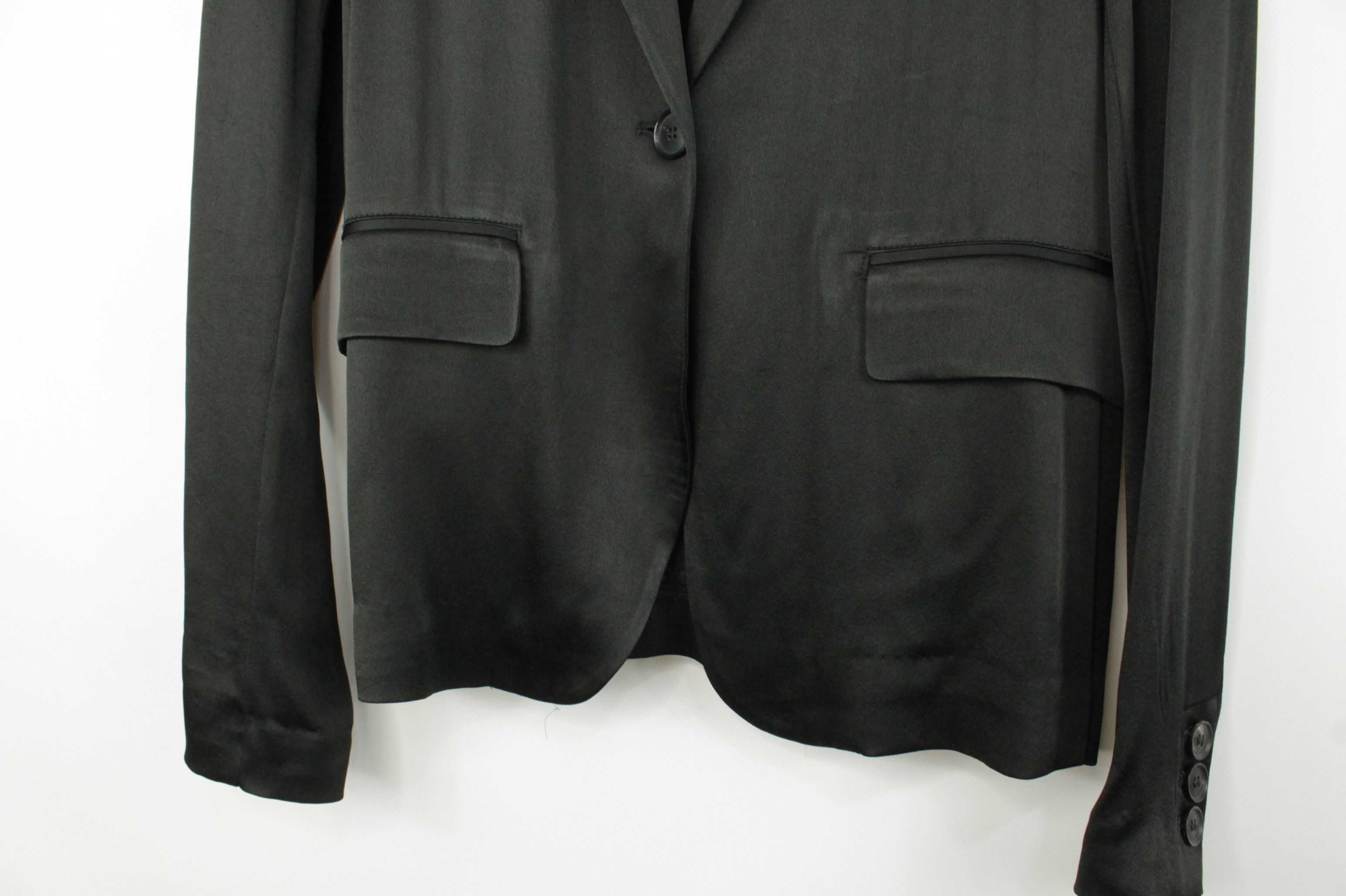 Nili Lotan NILI LOTAN Sophia Satin Blazer Jacket in Black Size S / US 4 / IT 40 - 3 Thumbnail