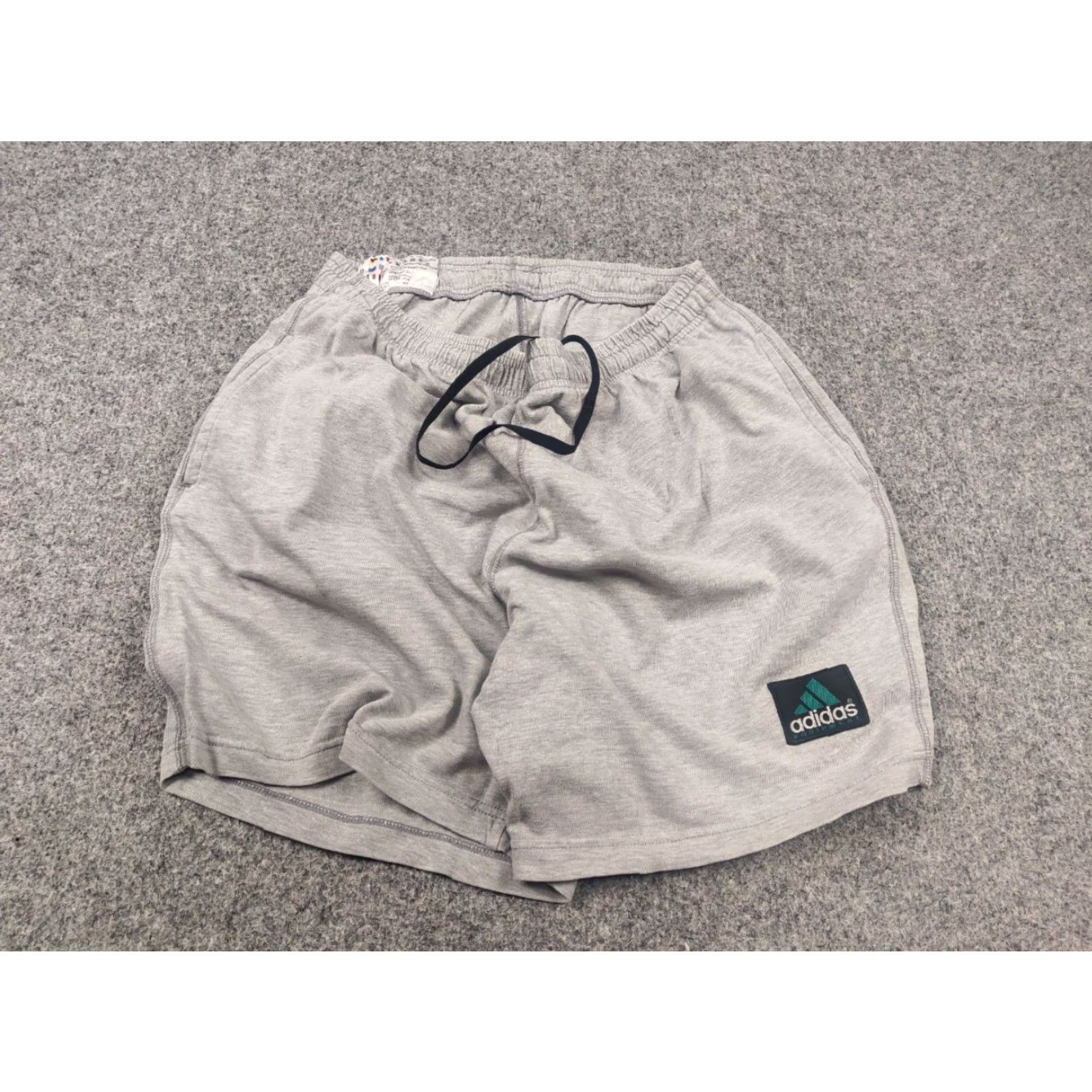 Adidas VINTAGE Adidas Equipment logo Gray Cotton Shorts with Pockets Drawstring – Men M, 32, 90s, Summer, Activewear Size US 31 - 4 Thumbnail