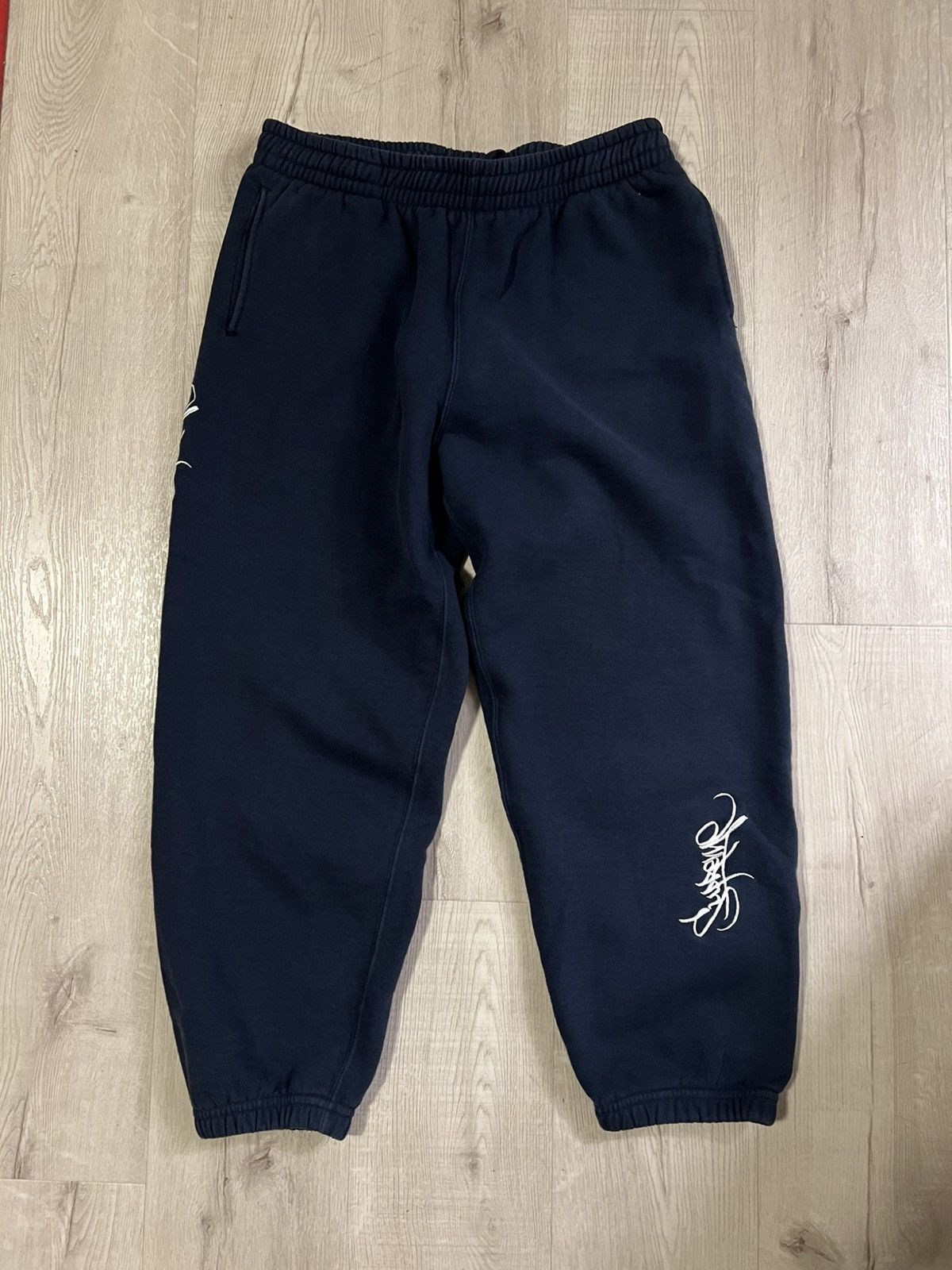 Supreme Supreme Tag Sweatpants | Grailed