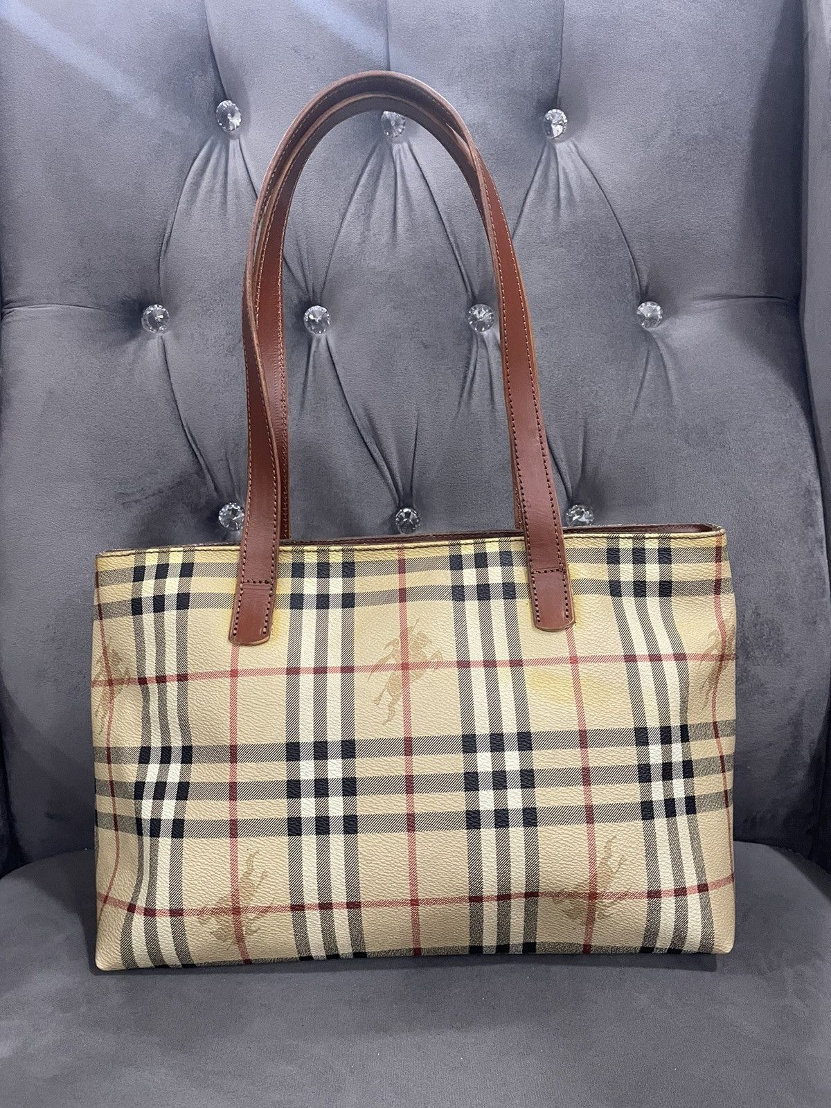 Burberry Authentic BURBERRY London Tote bag Size ONE SIZE - 1 Thumbnail