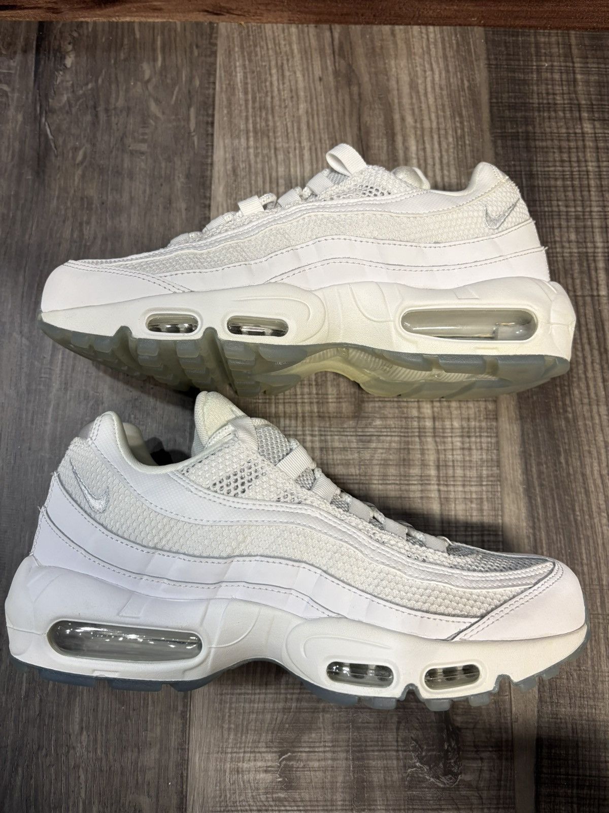 Nike Nike Air Max 95 Triple White size 8 Size US 8 / EU 41 - 3 Thumbnail