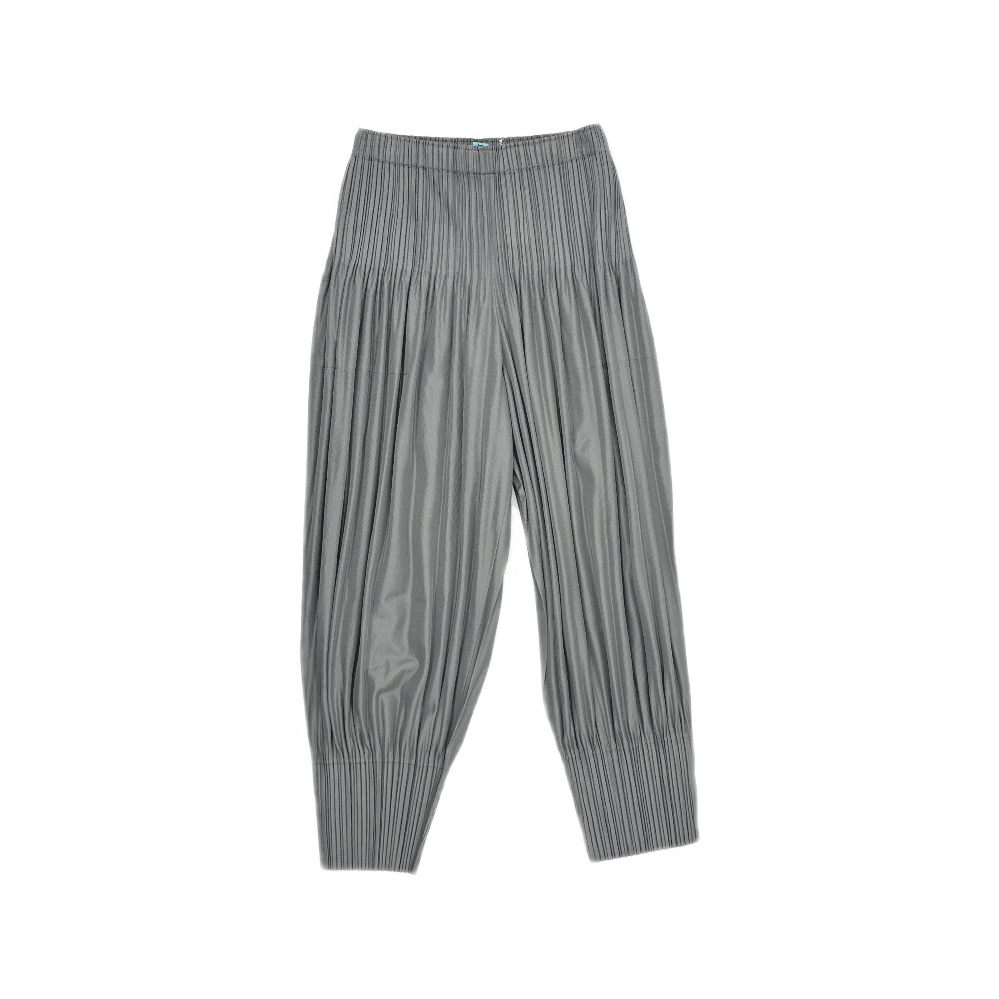 Pleats Please Issey Miyake Pleats Please Issey Miyake SS22 Pleated Pants Size 4 Size 32" / US 10 / IT 46 - 1 Thumbnail