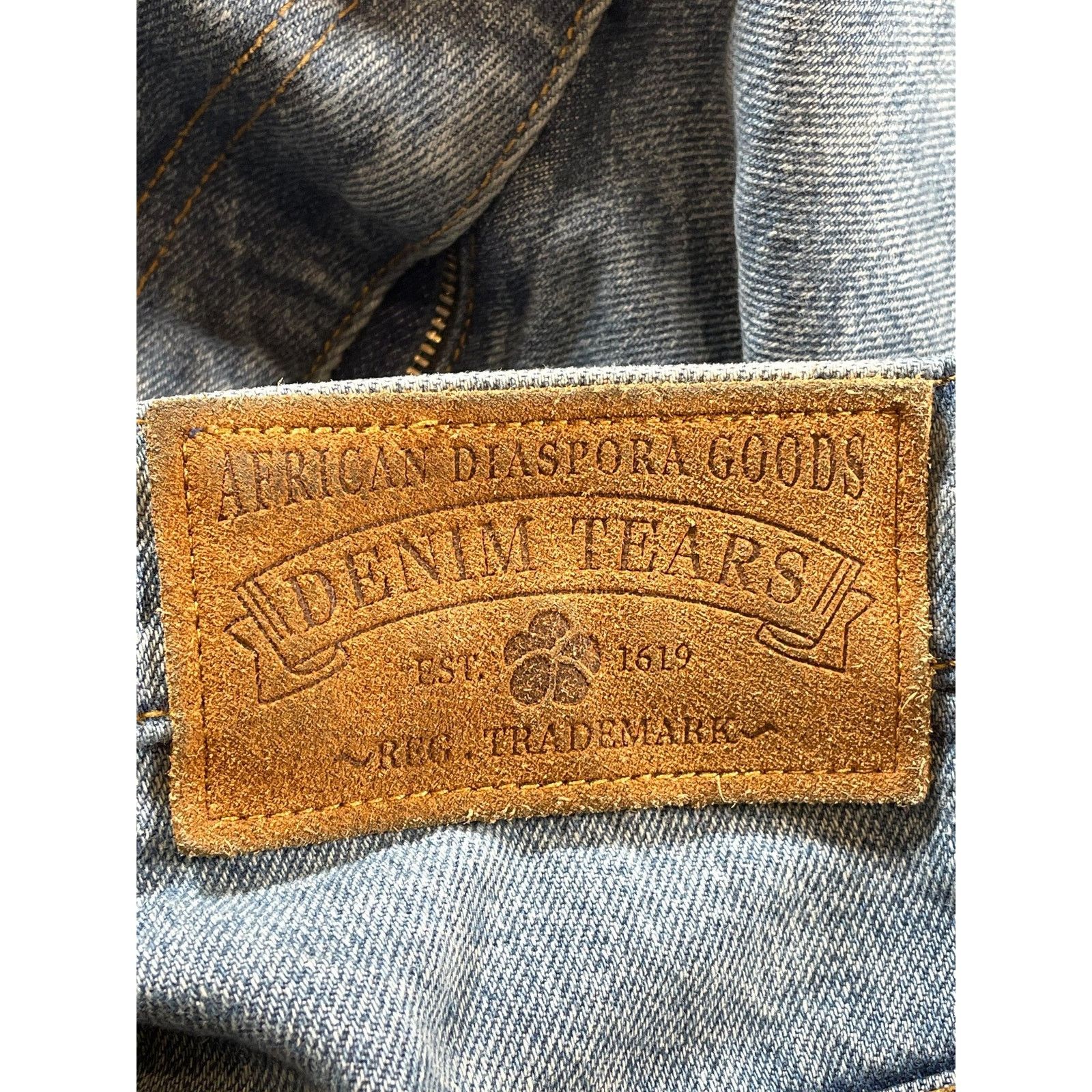 DENIM TEARS Denim Tears Light Wash Jean Shorts Size US 32 / EU 48 - 8 Thumbnail