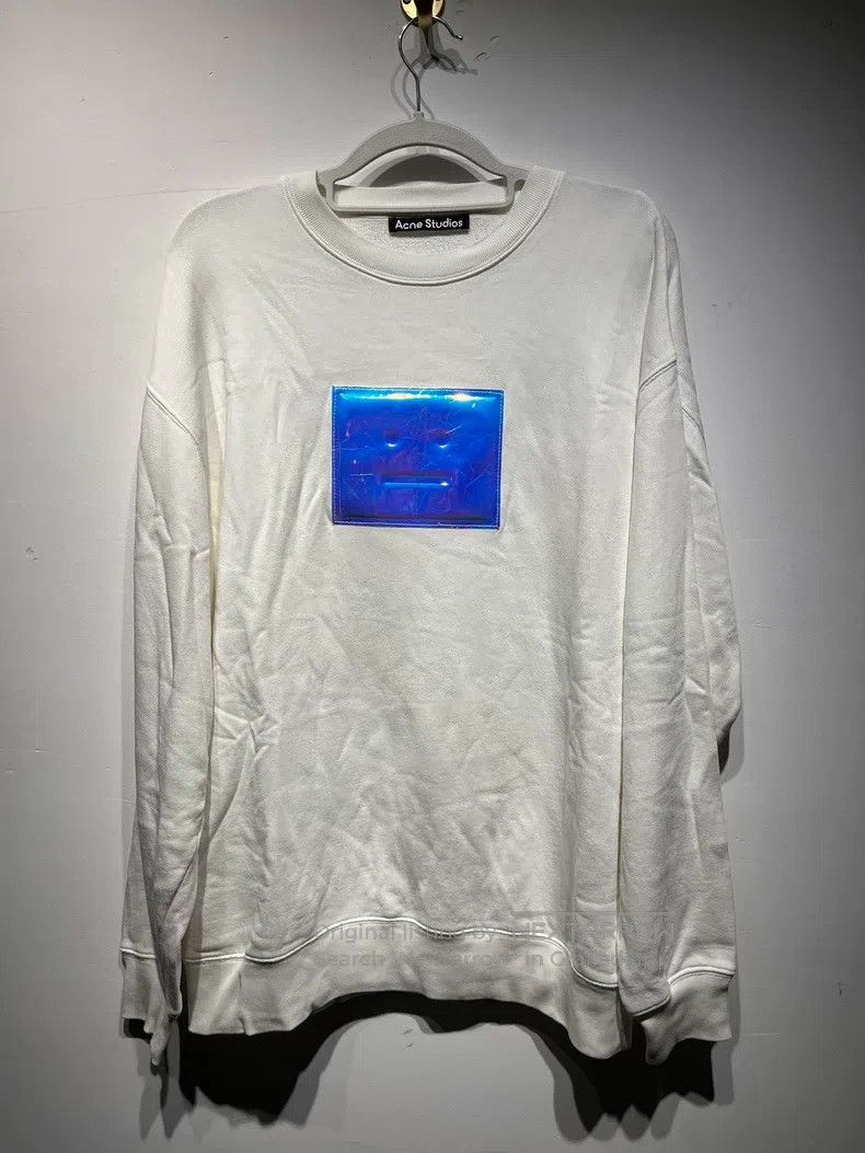 Acne Studios Acne Studios Chest Metal Logo Badge Hoodie, White Size US XS / EU 42 / 0 - 1 Thumbnail