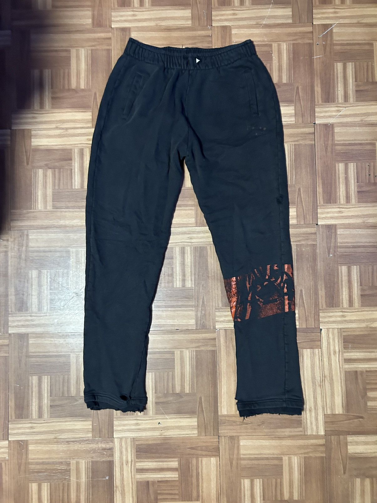 424 424 on Fairfax Logo Patch Sweatpants Size US 32 / EU 48 - 1 Thumbnail