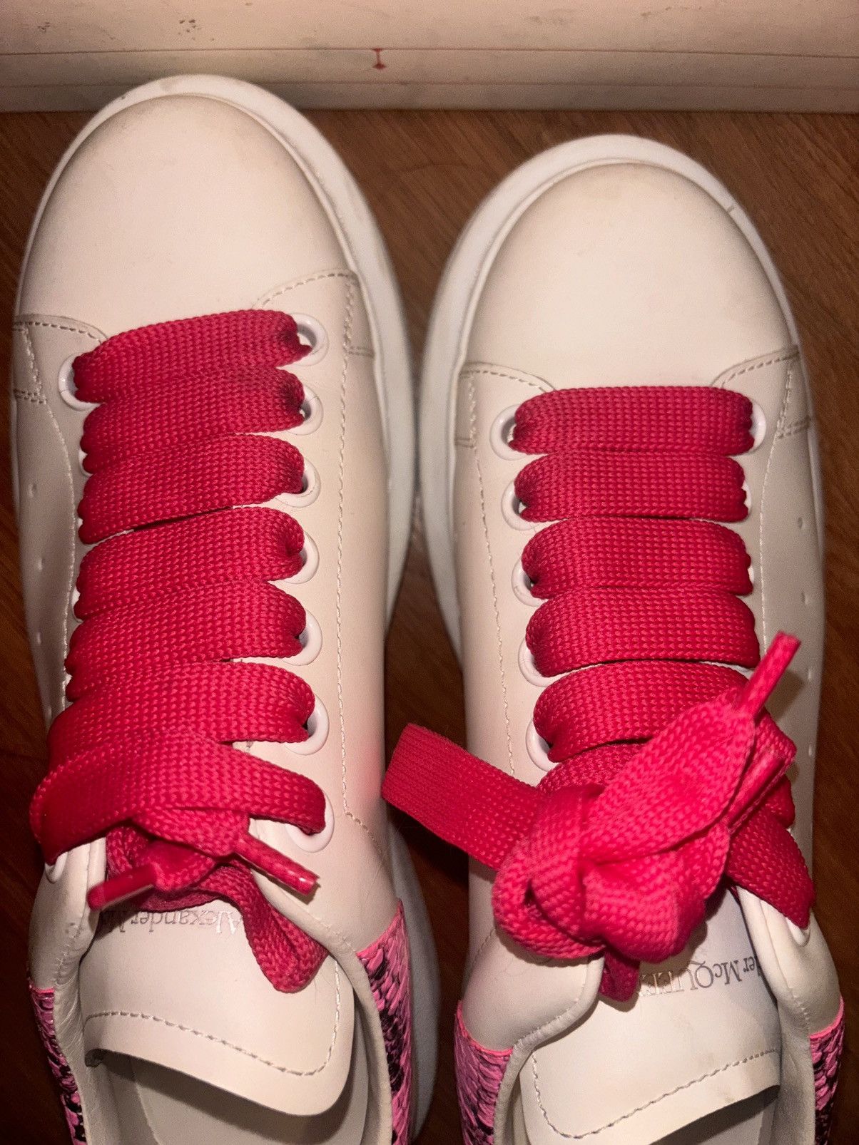 Alexander McQueen × Designer × McQ Alexander McQueen RARE Pink Snakeskin Alexander McQueen Sneakers Size US 7 / IT 37 - 6 Thumbnail