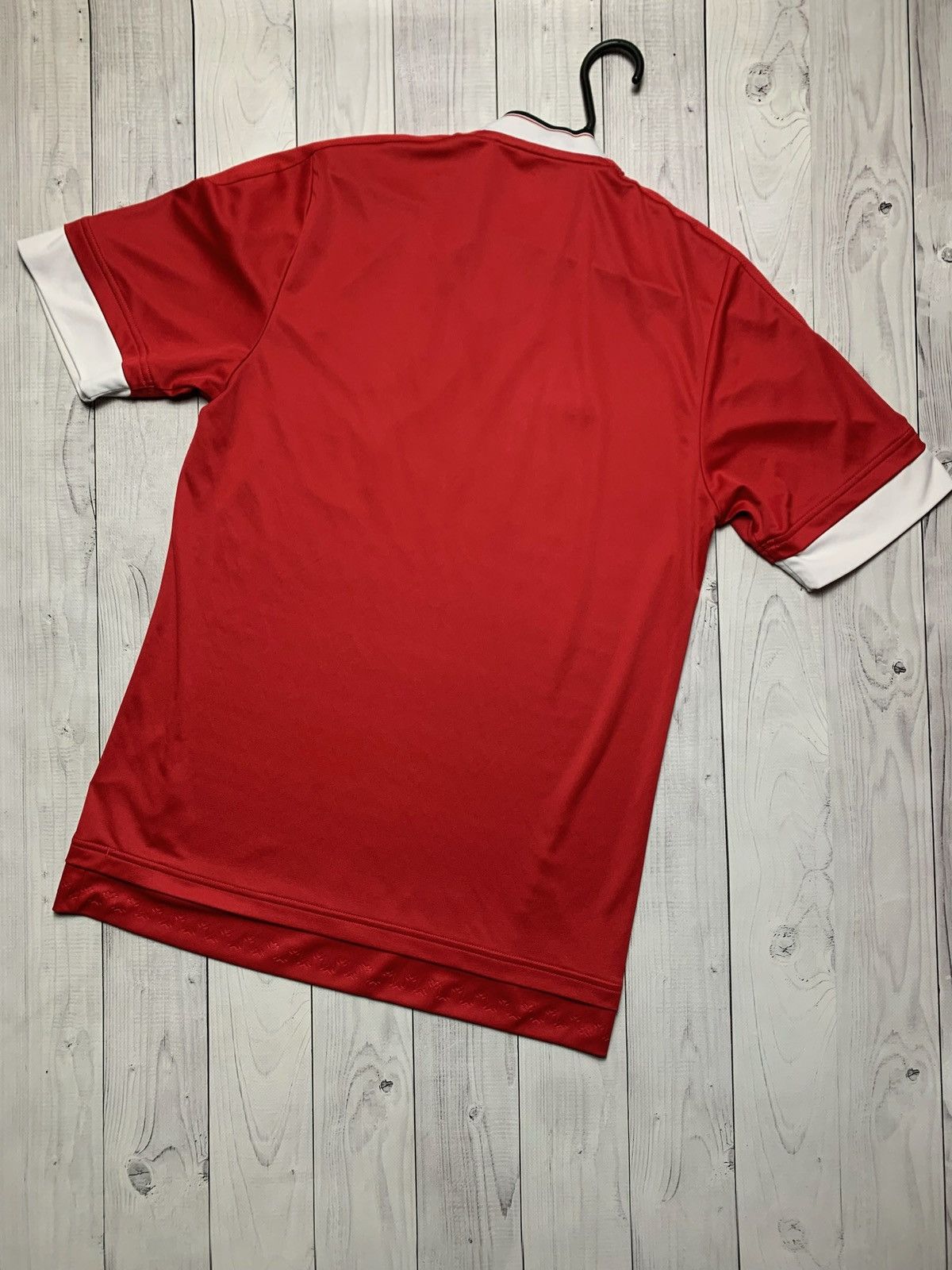Adidas × Vintage Vintage adidas Manchester United soccer jersey size S Size US S / EU 44-46 / 1 - 5 Thumbnail