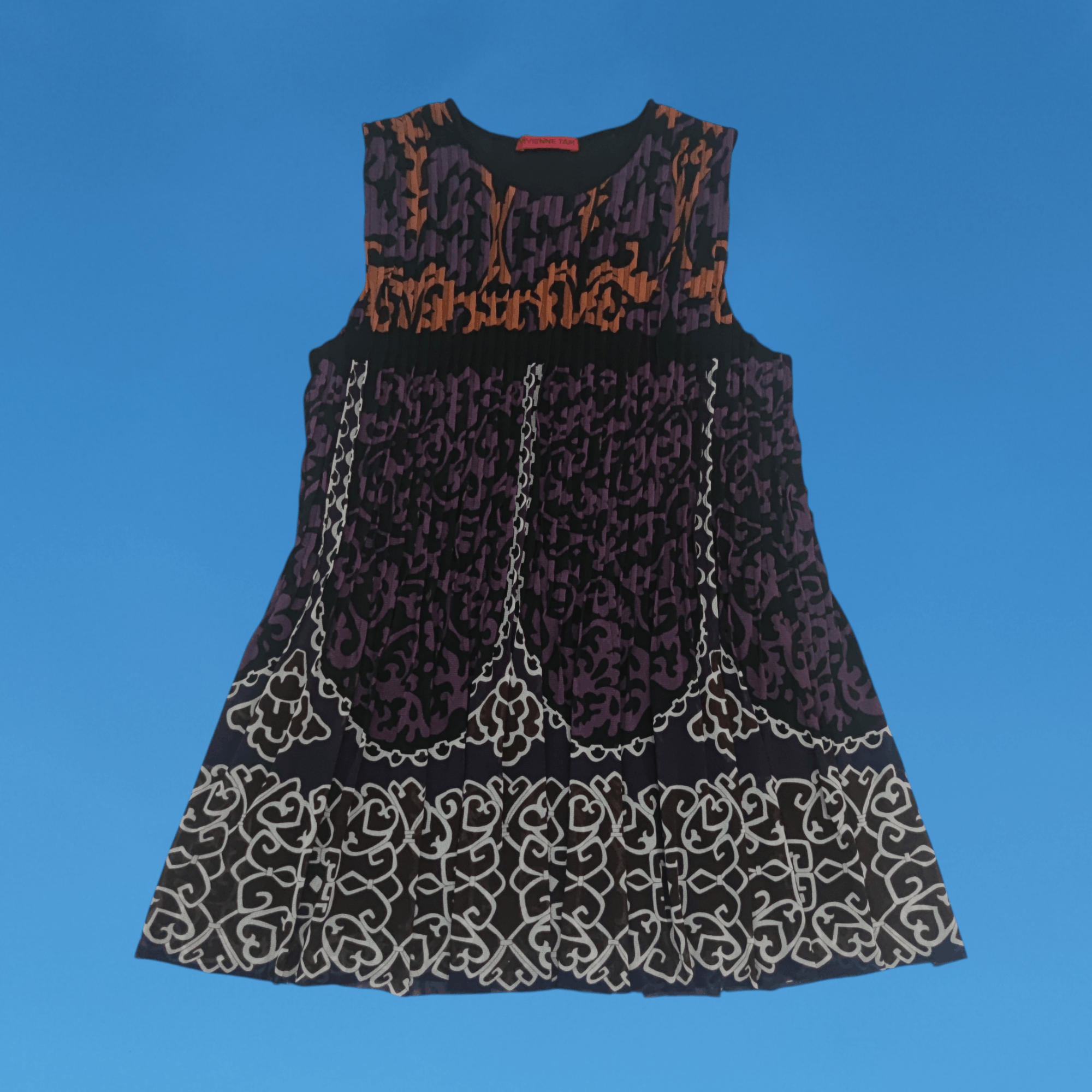 Vivienne Tam Vivienne Tam Nice Design Pleats Sleeveless T Shirt Size M / US 6-8 / IT 42-44 - 1 Thumbnail