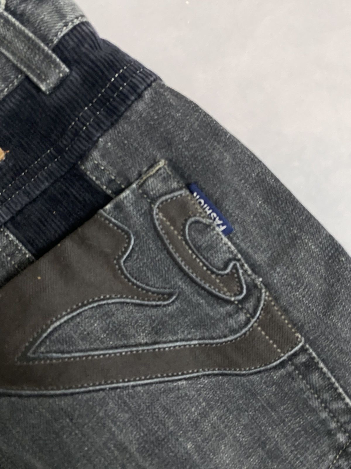United Colors Of Benetton RARE🔥 Classic Wear x Benetton Colour Jeans Size US 36 / EU 52 - 11 Thumbnail
