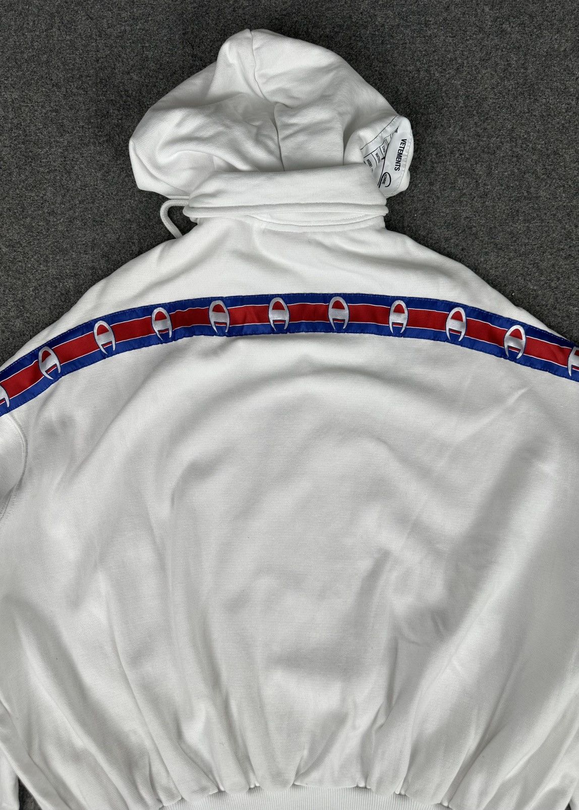 Champion × Vetements Vetements - Champion Demna SS17 Rework Zip Hoodie Side Tape Size US M / EU 48-50 / 2 - 9 Thumbnail