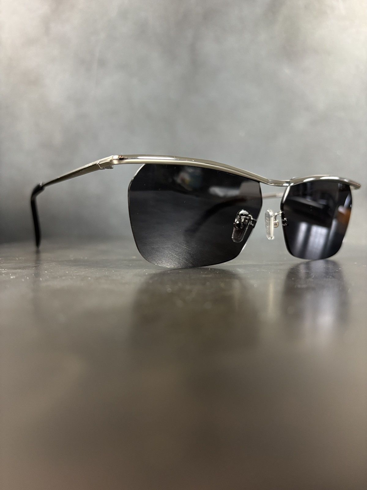 Vintage Metal Half Rim Sunglasses Celine Style Designer CL 40307U Size ONE SIZE - 22 Thumbnail