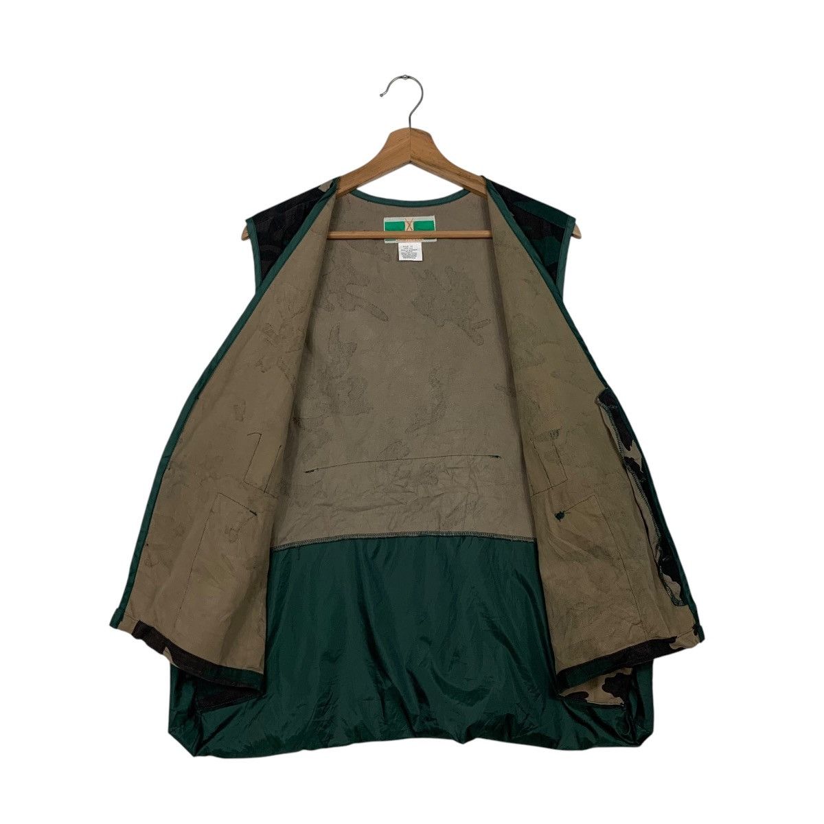 Vintage 90's GAME WINNER Sportswear Camo Hunting Vest #2443-C109 Size US L / EU 52-54 / 3 - 11 Thumbnail