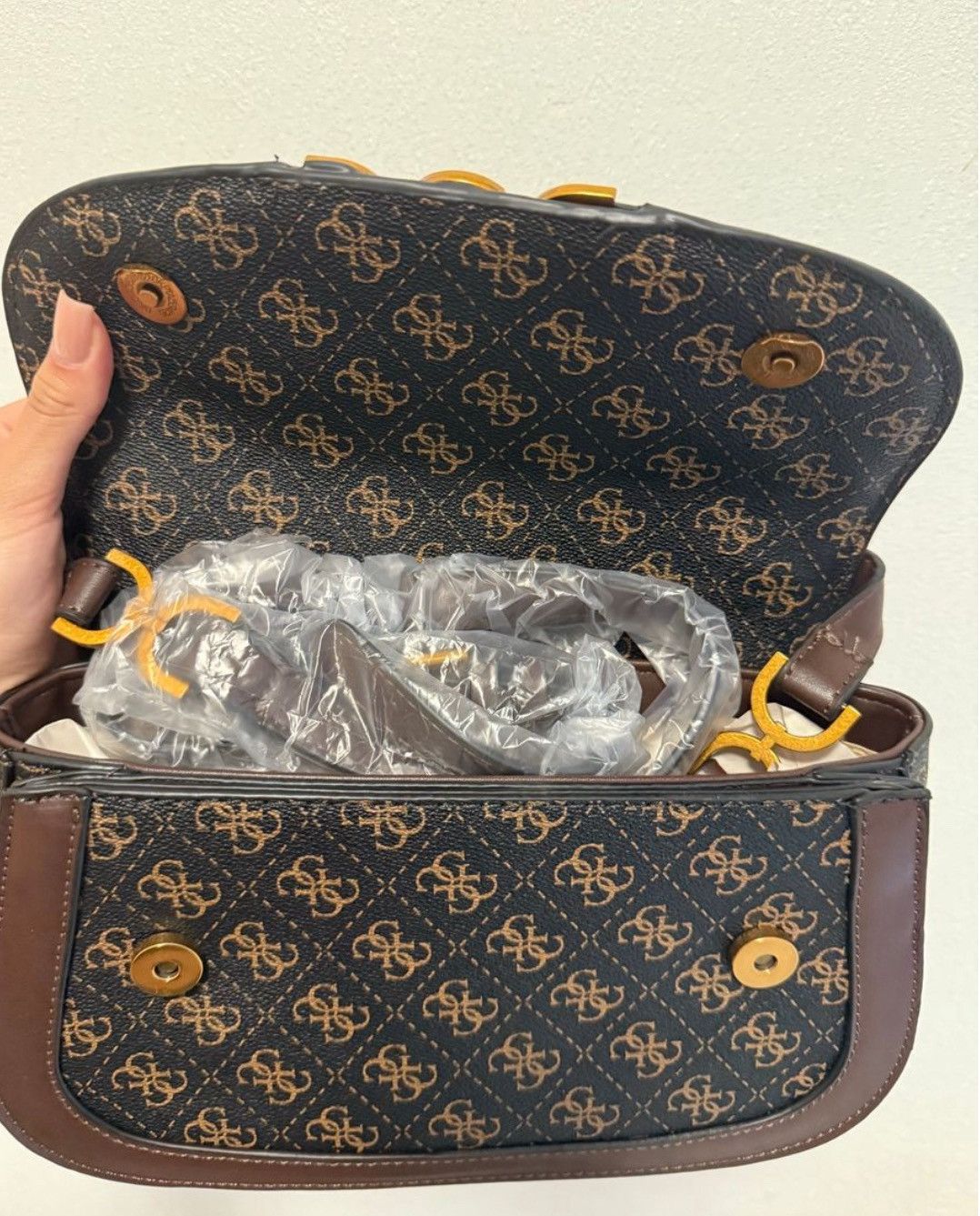 Guess Brand new guess bag Size ONE SIZE - 3 Thumbnail