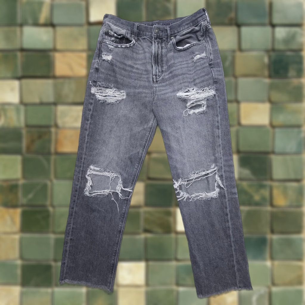 American Eagle Outfitters American Eagle Highest Rise Jeans '90s Boyfriend Size 10 Gray Distressed Cotton Size 32" / US 10 / IT 46 - 1 Thumbnail