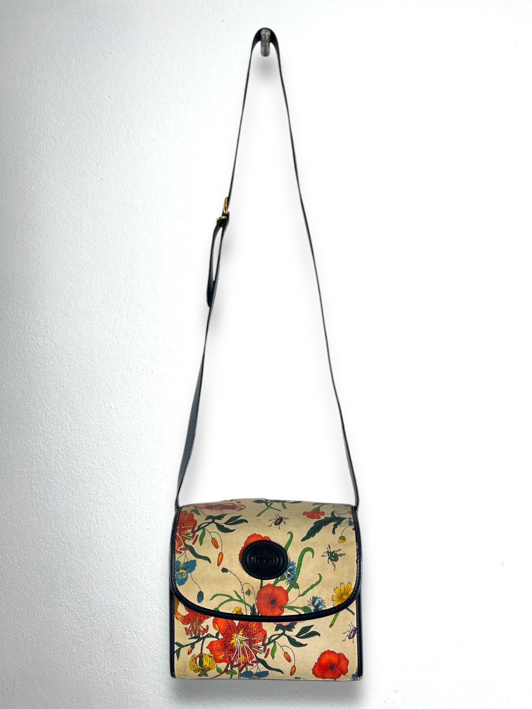 Vintage GUCCI Floral Printed Canvas Shoulder Bag