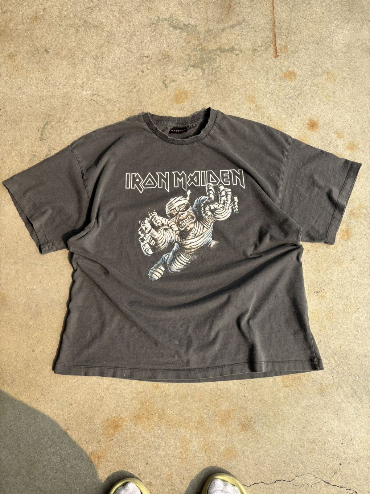 Band Tees Crazy Iron Maiden Boxy Faded Grey Baggy Boxy Band Tee Size US XL / EU 56 / 4 - 1 Thumbnail