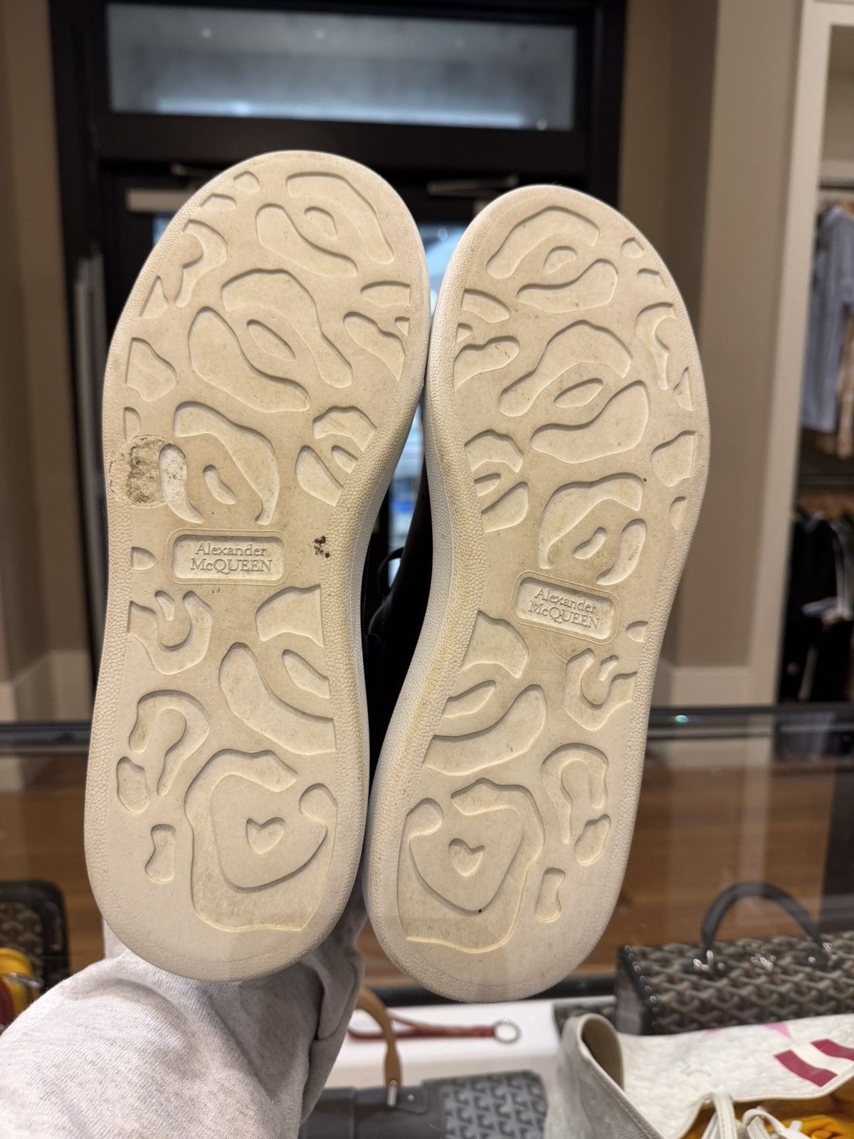 Alexander McQueen Alexander Mcqueen Oversized Sneaker- Black Size US 9.5 / EU 42-43 - 7 Thumbnail