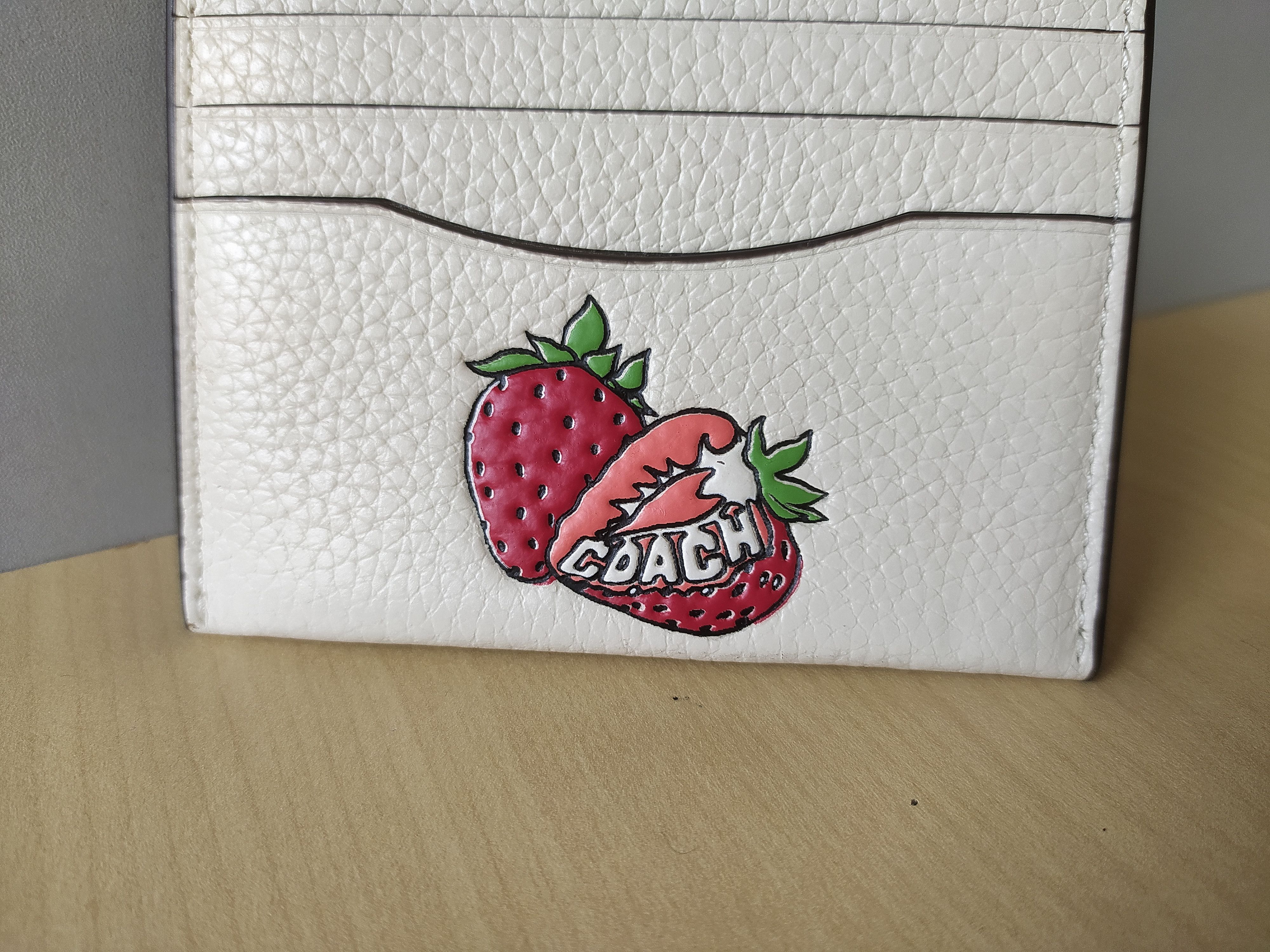 Coach Coach Leather Slim Credit Card case Free Shipping T/1905 Size ONE SIZE - 3 Thumbnail