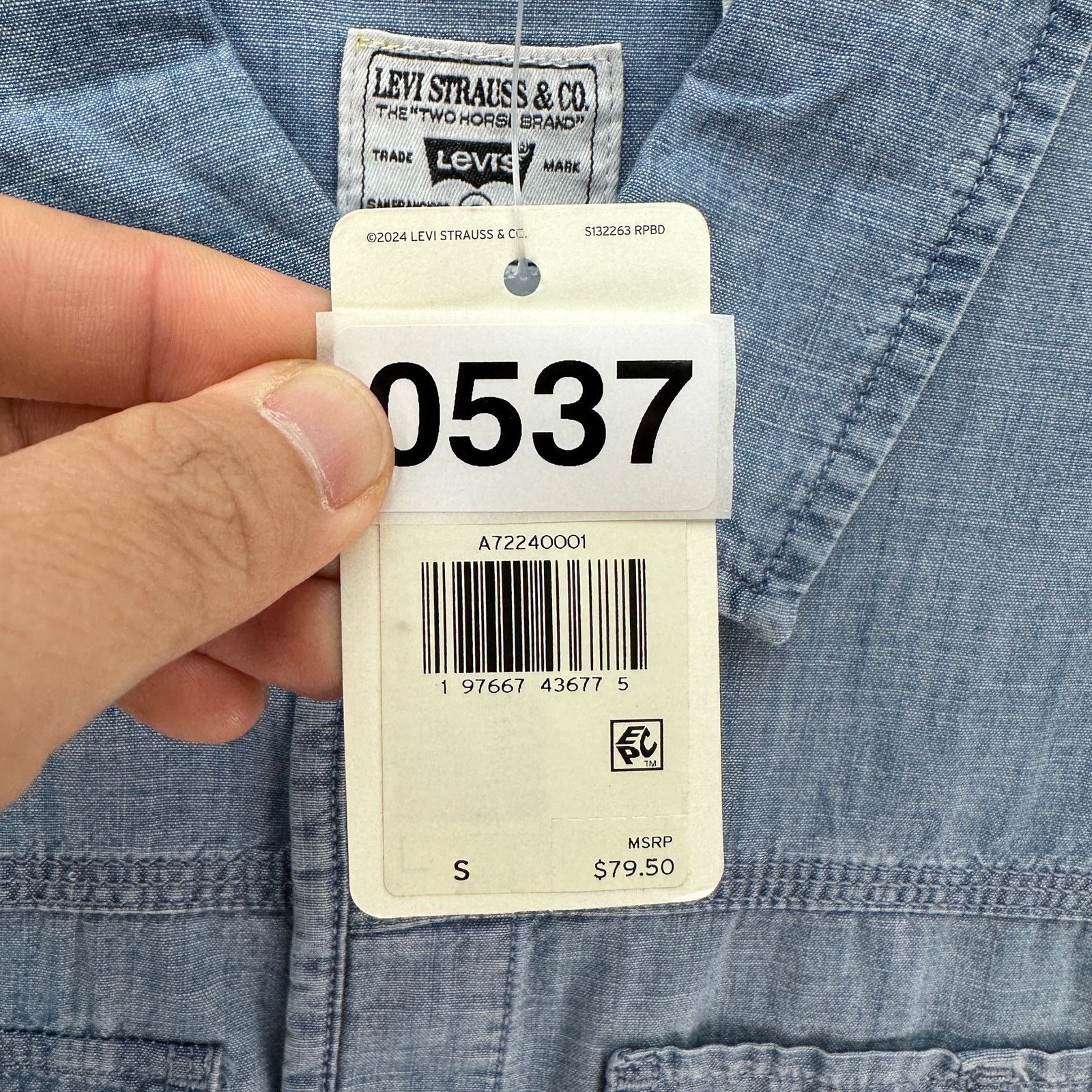 Levi's LEVI'S MEN'S SMALL LONG SLEEVE AUBURN WORKER SHIRT BLUE Size US S / EU 44-46 / 1 - 3 Thumbnail
