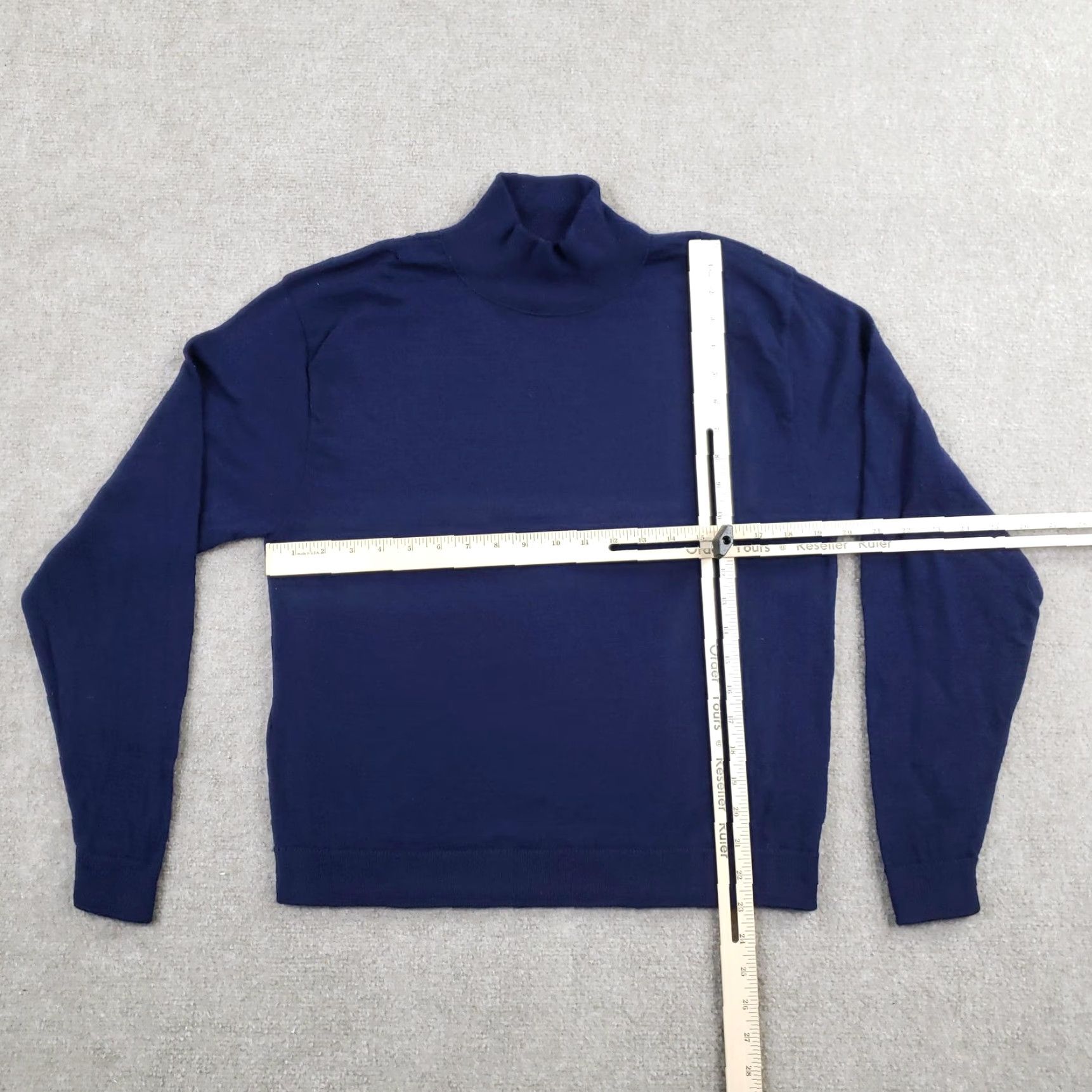 Pendleton Pendleton Sweater Womens XL Blue Pullover Turtleneck 100% Wool Knit Solid Long Sleeve Made in USA Womens XL Wool Pullover Size XL / US 12-14 / IT 48-50 - 2 Thumbnail