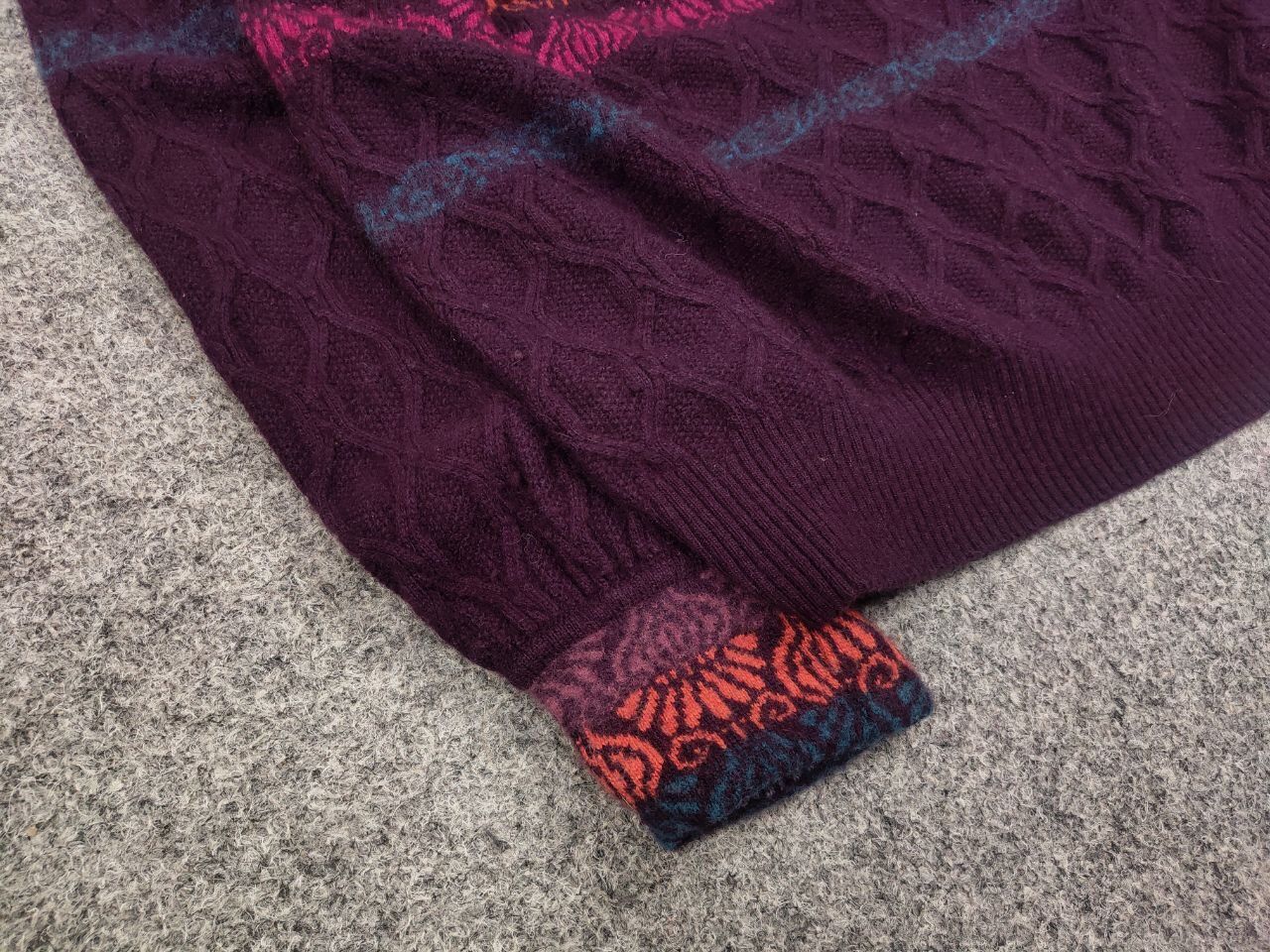 Japanese Brand Ivko Structure pullover pattern Wool blackberry Sweater Size L / US 10 / IT 46 - 6 Thumbnail