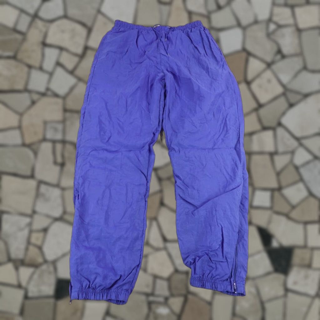 Reebok Vintage Reebok Pants Large Blue Windbreaker Track Pants Ankle Zip Lined 90s joggers ensemble? Size US 31 - 1 Thumbnail