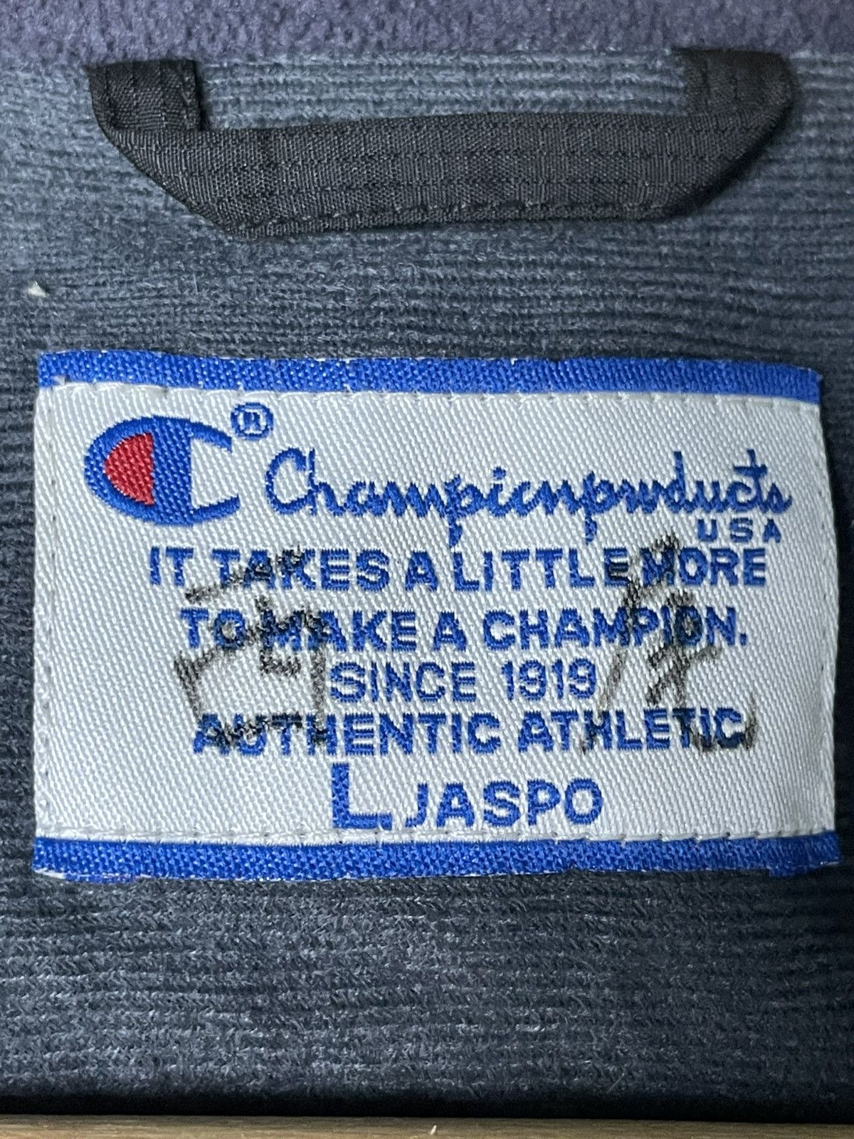 Champion × Japanese Brand × Vintage Authentic Champion Light Hooded Windbreaker (114) Size US L / EU 52-54 / 3 - 9 Thumbnail