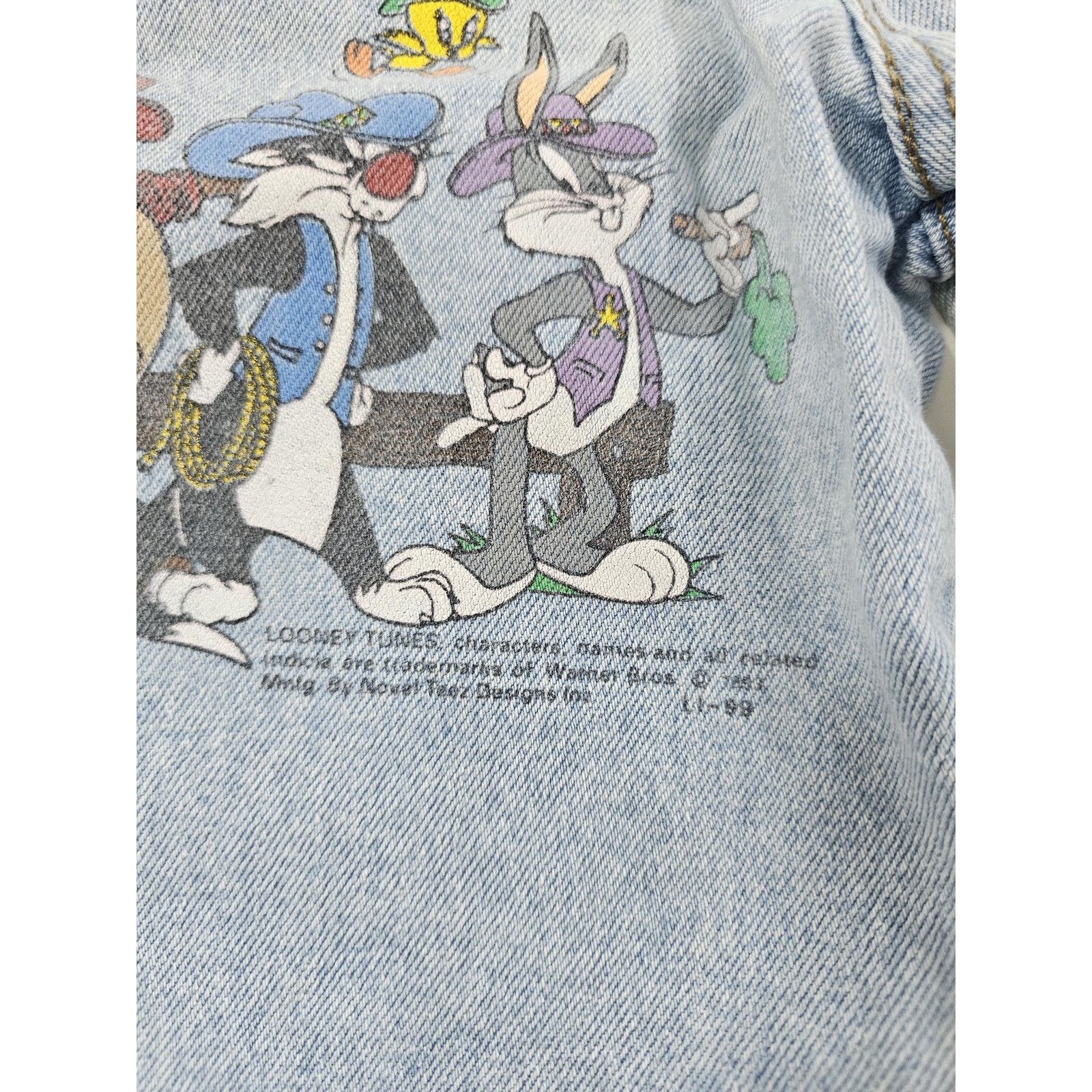 Other Looney Tunes Jean Shorts, Blue, Sz 26 Measured: 25x7 1990s Size 25" / US 0 / IT 36 - 3 Thumbnail