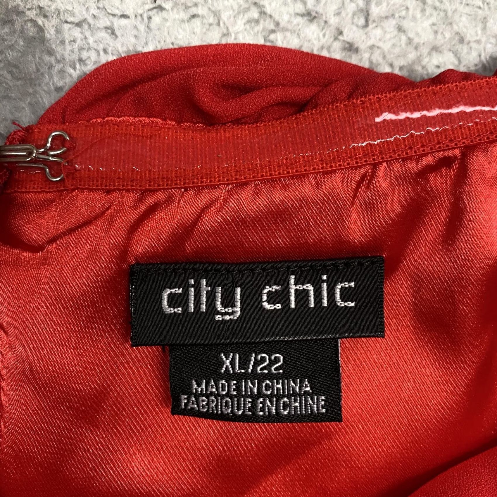 Vintage City Chic Dress Womens XL/22 Red Satin Ruffle Ruched Sheath Valentines Going Out Shirt? Size 3XL / US 20-22 - 6 Thumbnail