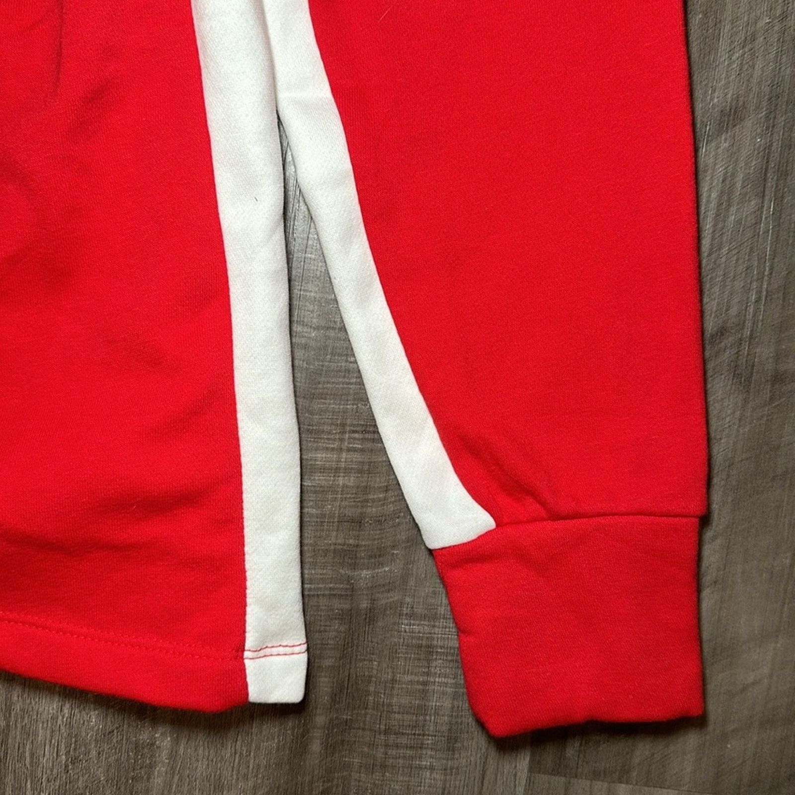 Other Wisconsin Badgers Fanatics Hoodie (NWOT) - 2XL Size XXL / US 16-18 / IT 52-54 - 3 Thumbnail
