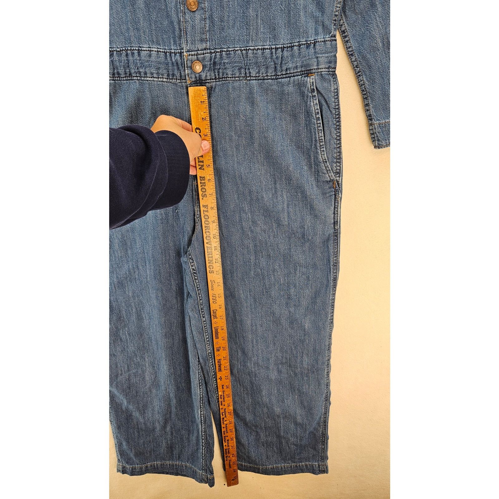 Levi's LEVI'S WOMEN'S MEDIUM DOLMAN SLEEVE REGULAR SIZE JUMPSUITS Size 28" / US 6 / IT 42 - 5 Thumbnail