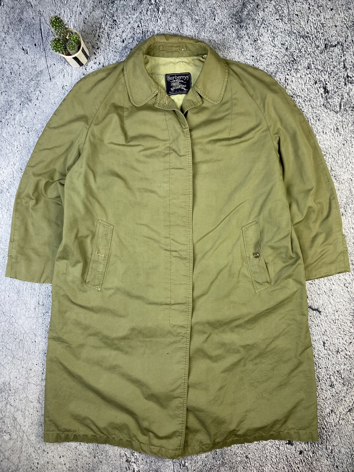 image of Coats Burberry in Khaki, Men's (Size Medium)
