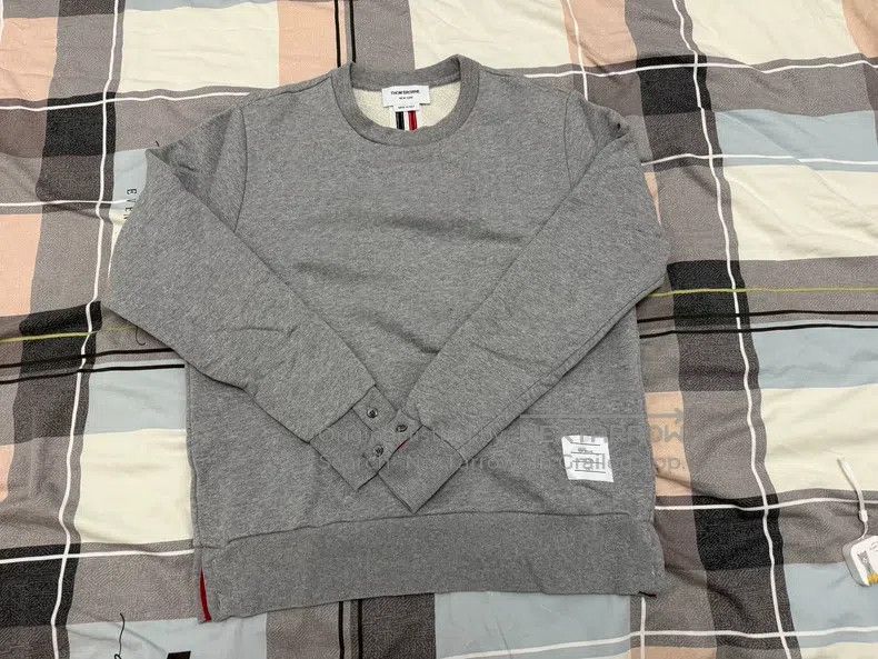 Thom Browne Thom Browne Round-neck sweatshirt, back color block, gray Size US M / EU 48-50 / 2 - 2 Thumbnail