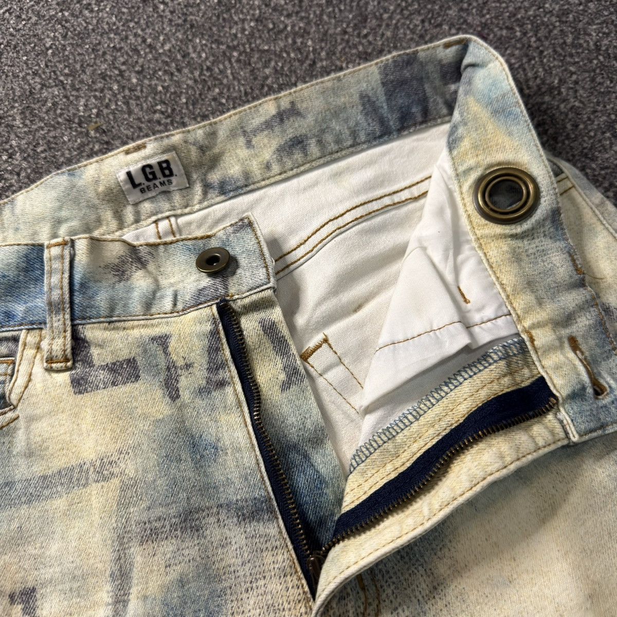 Le Grande Bleu (L.G.B.) 🇯🇵 Archive LGB x Beams Over Print Drop Punk Distressed Pants Size US 30 / EU 46 - 14 Thumbnail