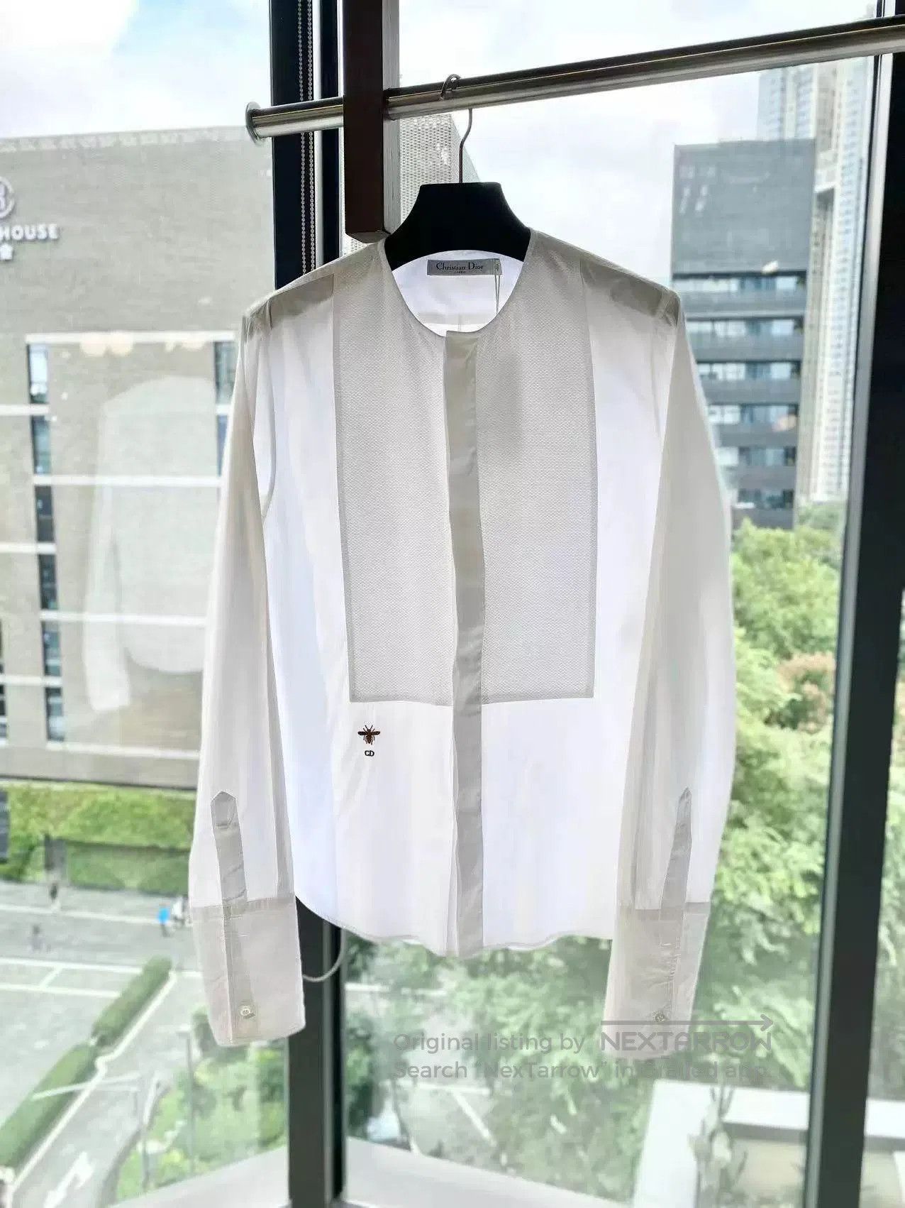 Dior white cotton bee embroidered shirt by Dior. Size US M / EU 48-50 / 2 - 2 Thumbnail