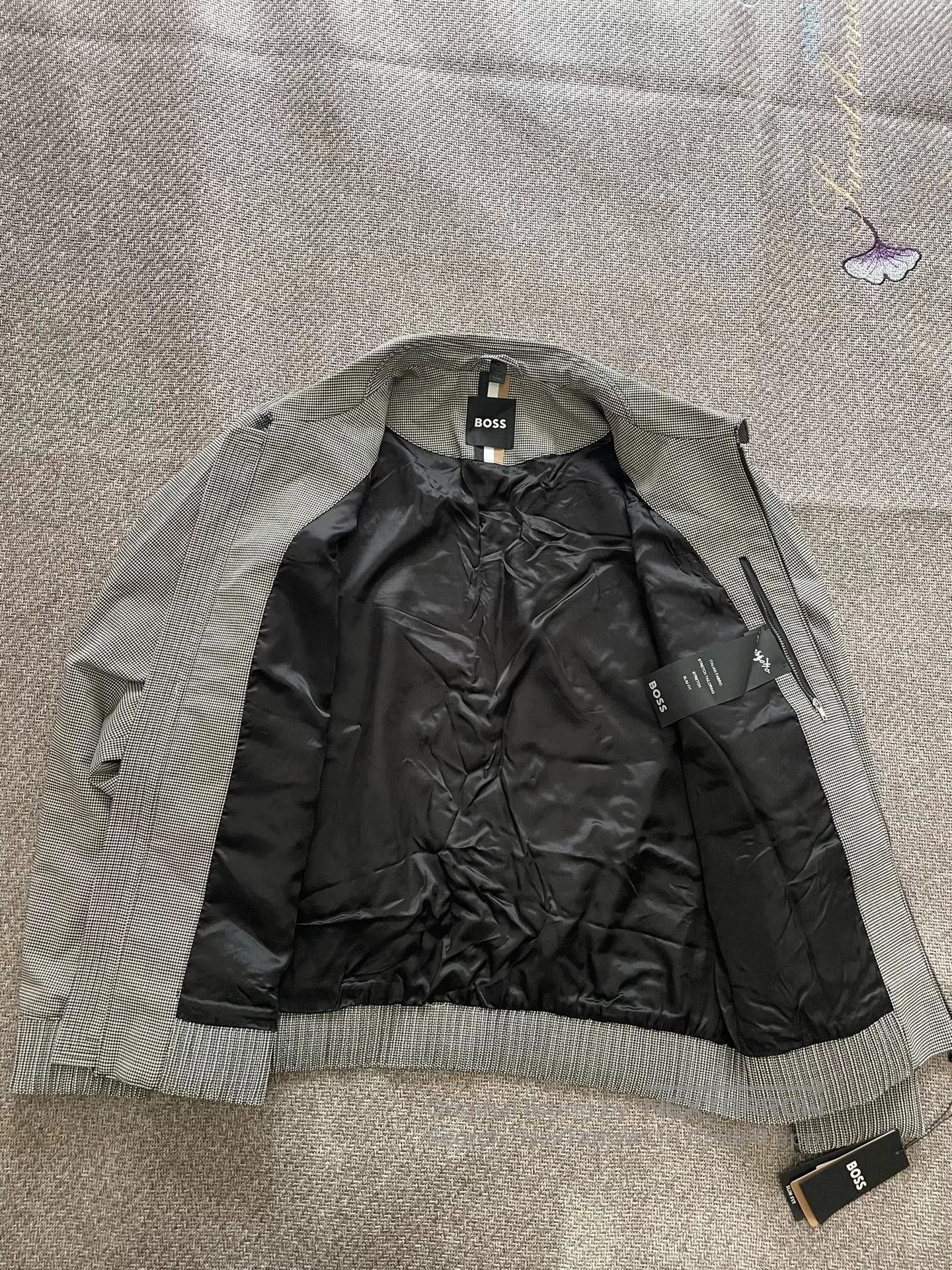 Hugo Boss HUGO BOSS FW24 Houndstooth Wool Jacket. Size US M / EU 48-50 / 2 - 6 Thumbnail