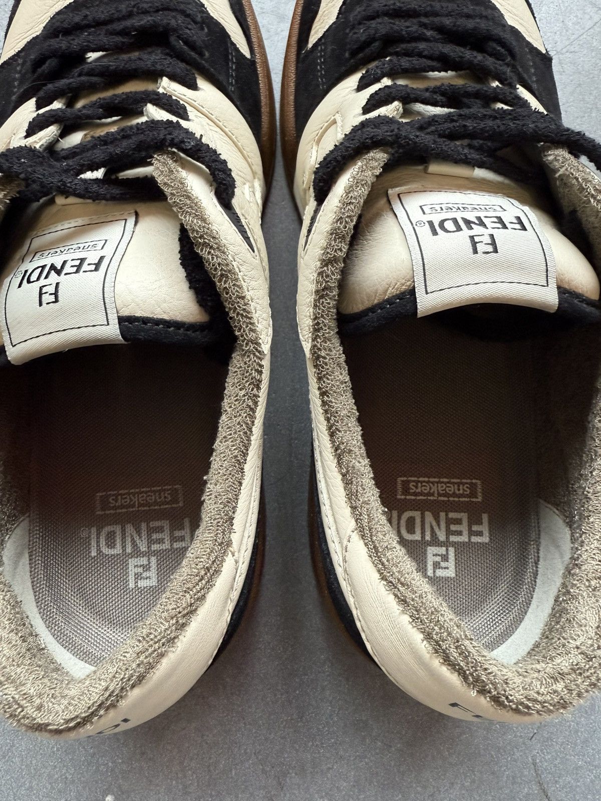 Fendi Fendi Match Low Top Leather Sneaker Cream/Black Size US 11 / EU 44 - 6 Thumbnail