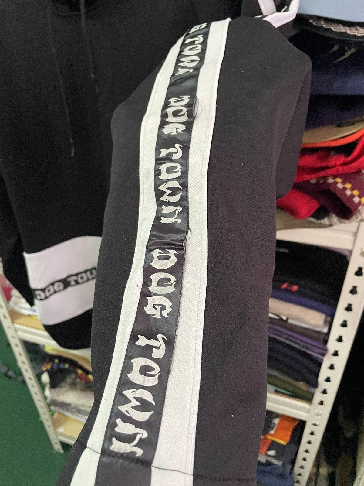 Japanese Brand Vintage Dogtown Hoodie Size US L / EU 52-54 / 3 - 6 Thumbnail
