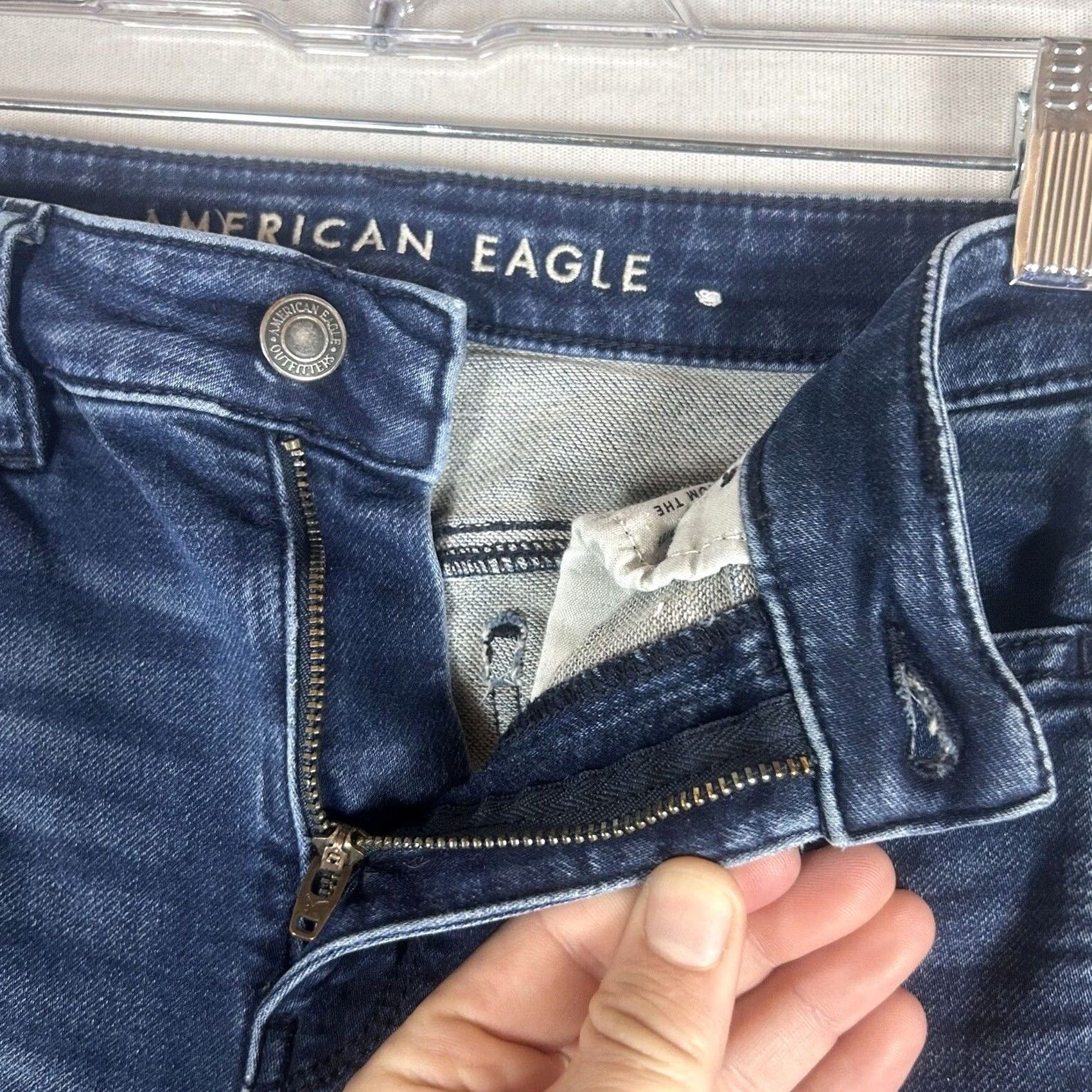 American Eagle Outfitters American Eagle Outfitters Jegging Jeans Womens Size 0 Denim Blue 5-Pocket Comfort Stretch Regular Fit Size 25" / US 0 / IT 36 - 2 Thumbnail