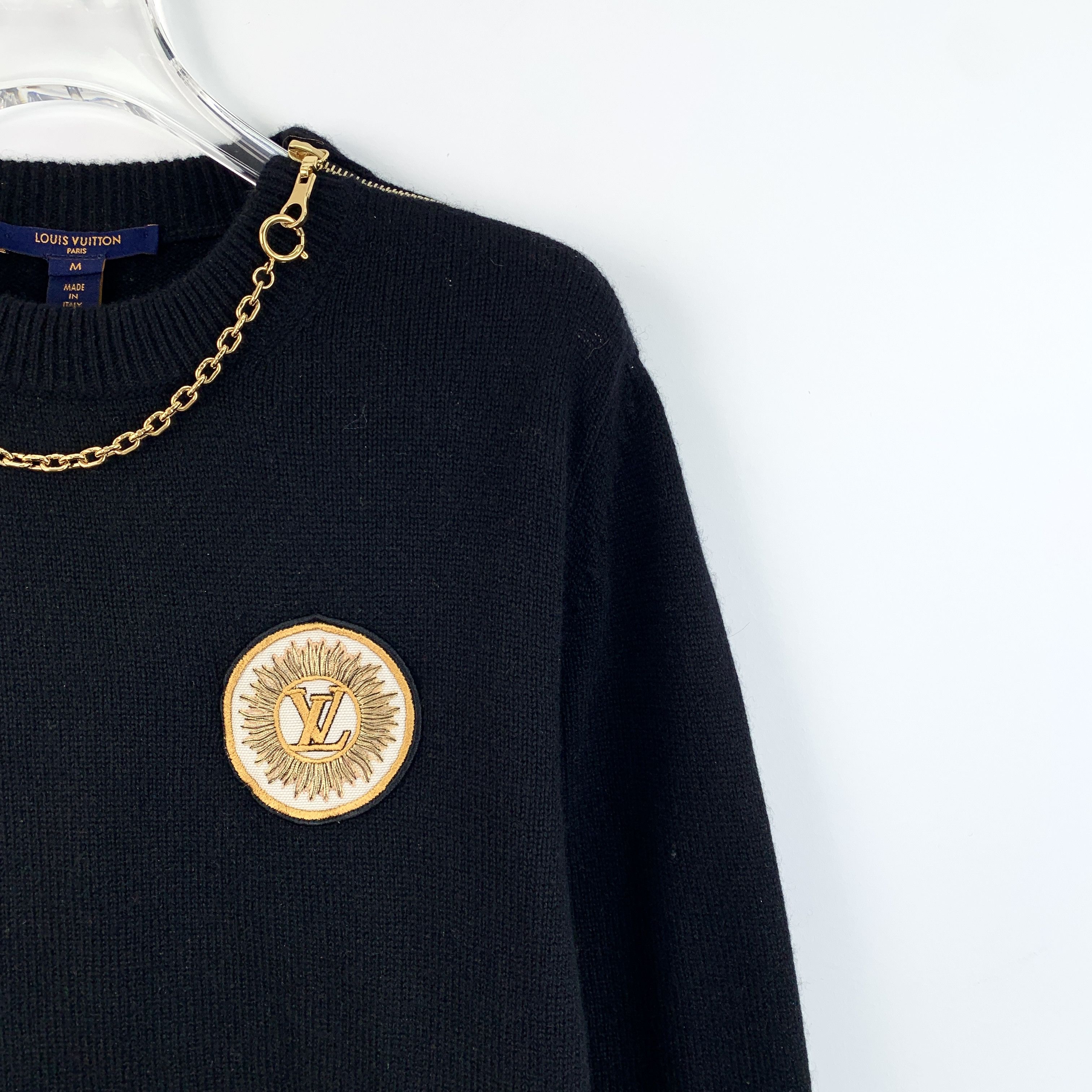 Louis Vuitton CM0377 Louis Vuitton Black Wool Sweater W/ Gold Chain Size US M / EU 48-50 / 2 - 3 Thumbnail