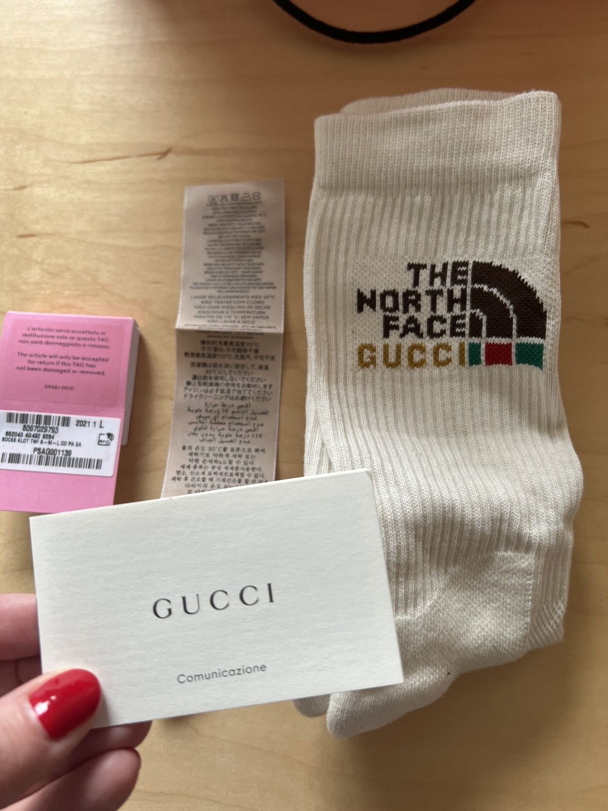 Gucci The North Face Gucci: Men’s Socks, Size Large Size ONE SIZE - 15 Thumbnail