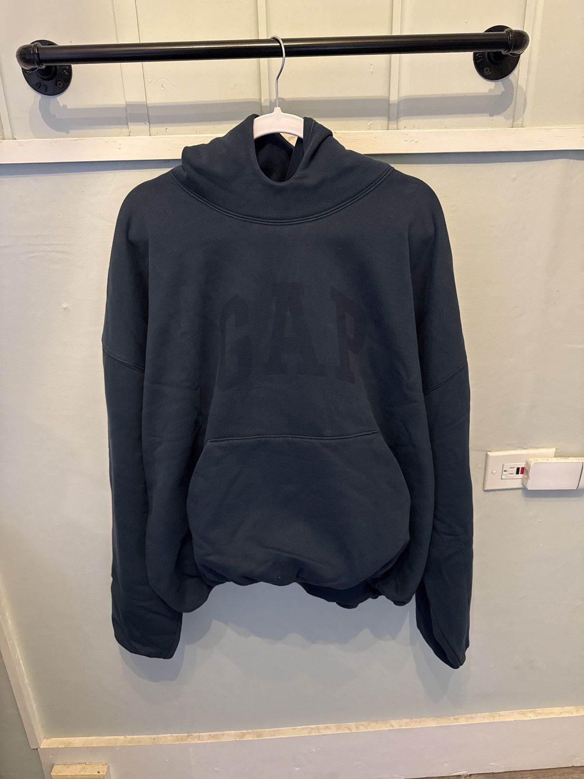確実正規品 即日発送 yeezy gap dove hoodie S Yeezy Gap Engineered by Balenciaga Dove Hoodie Washed Black