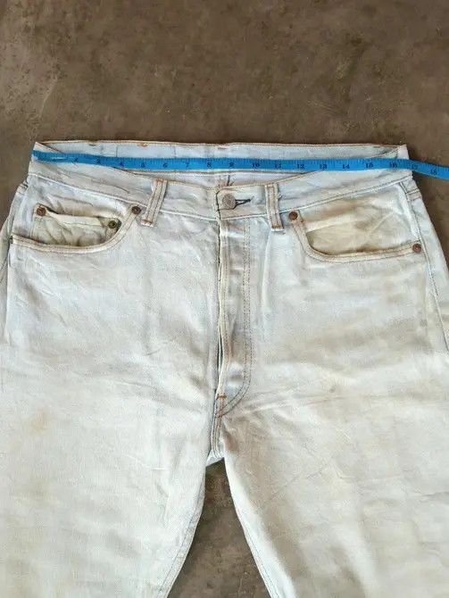 Levi's 80s Vintage Levi's 501 Made In USA Distressed Jeans 33x30 Size US 33 - 8 Thumbnail