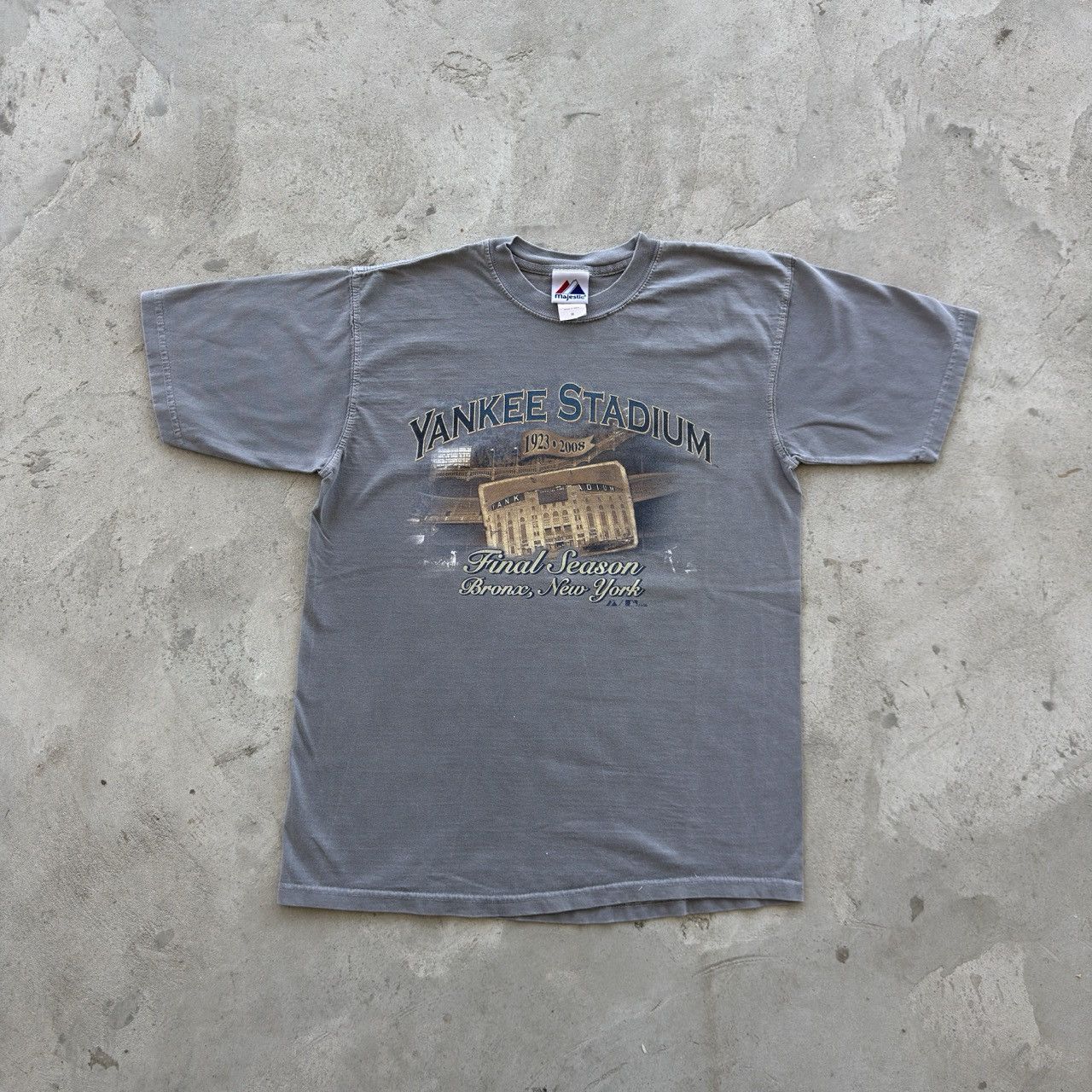 Majestic Vintage Majestic Yankee Stadium 1923-2008 Final Season Tee Size US M / EU 48-50 / 2 - 1 Thumbnail