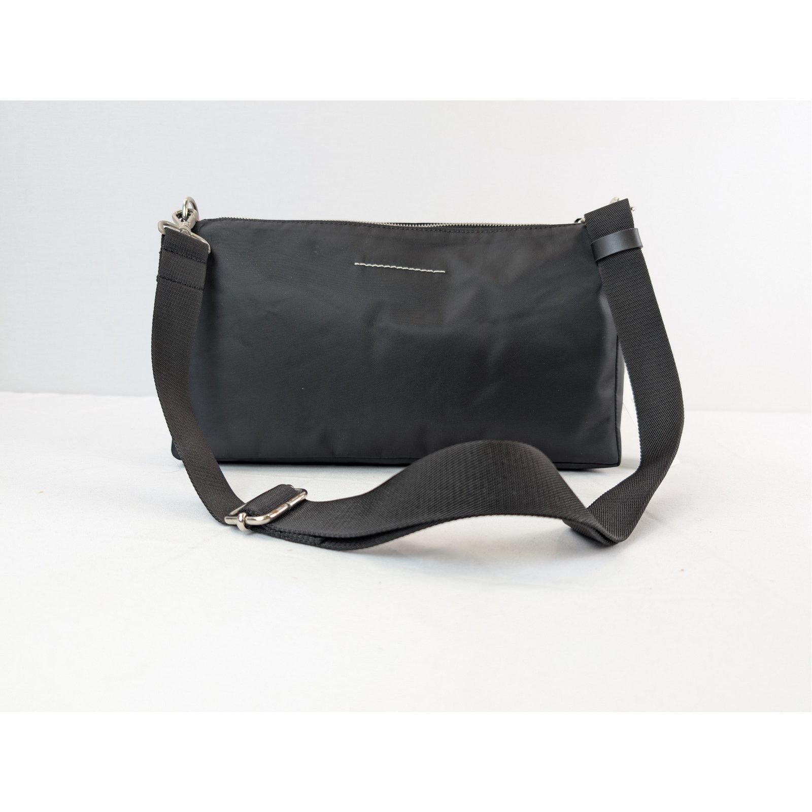 Maison Margiela o1rshd1 MM6 Three Pocket Nylon Crossbody Messenger Bag Black Size ONE SIZE - 7 Thumbnail